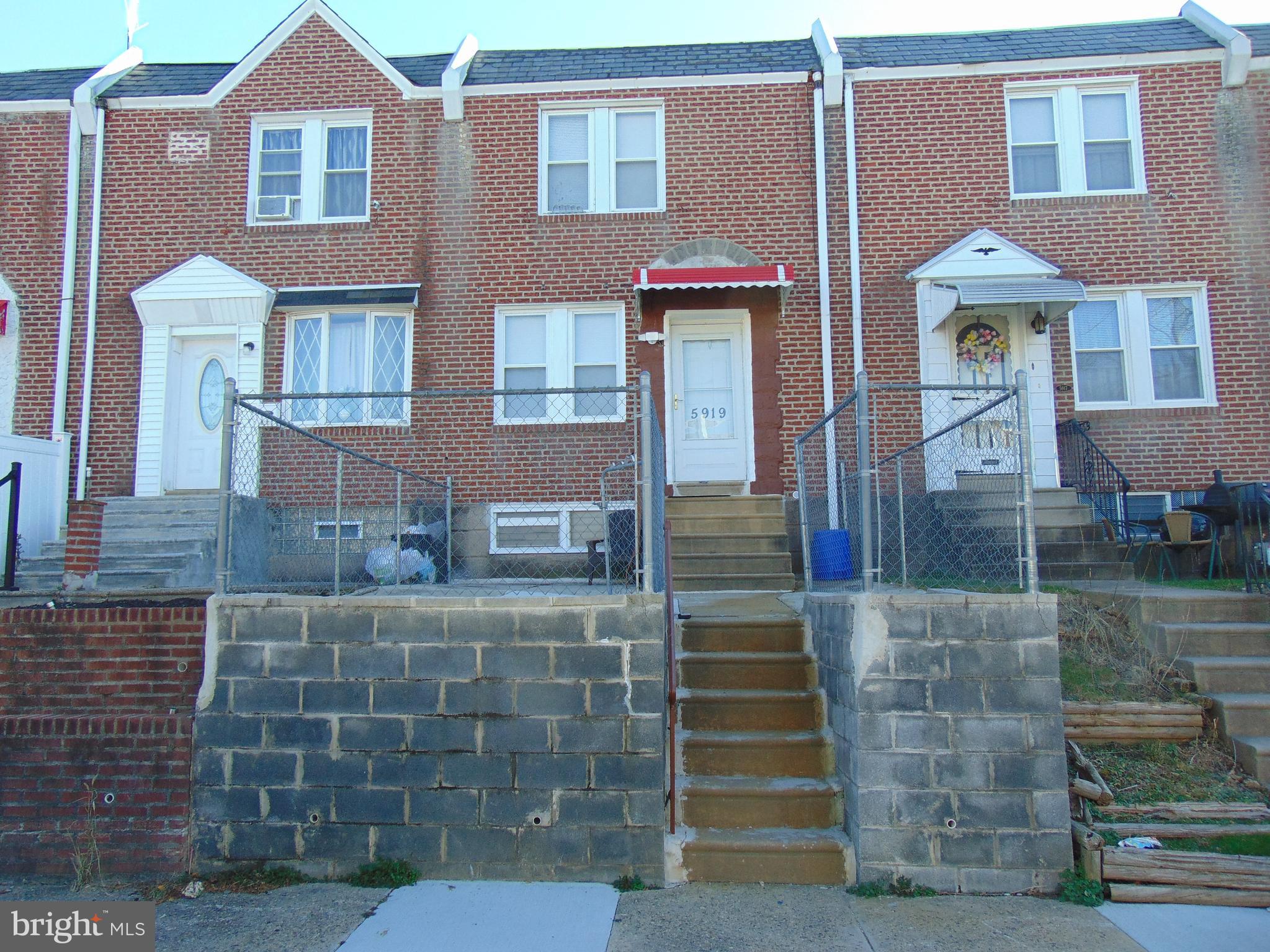 LAWNCREST - Residential