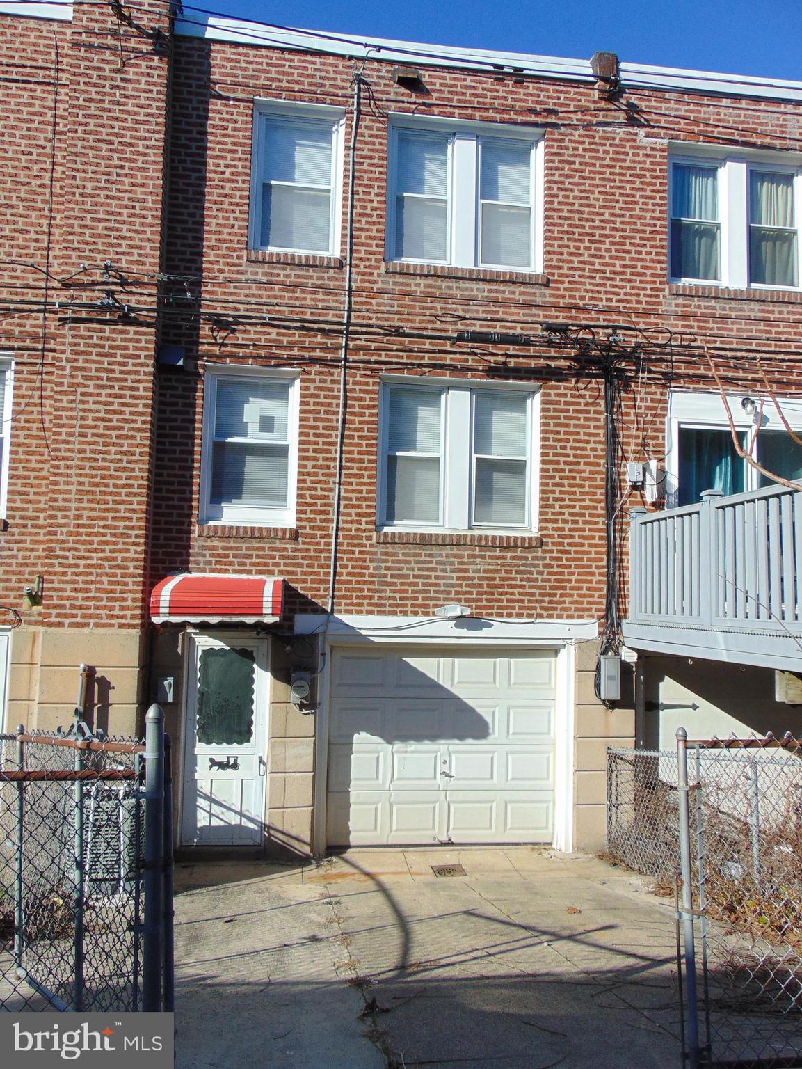 LAWNCREST - Residential