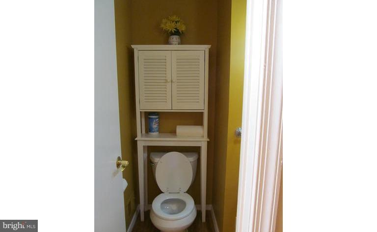 LONGMEAD - Residential Lease