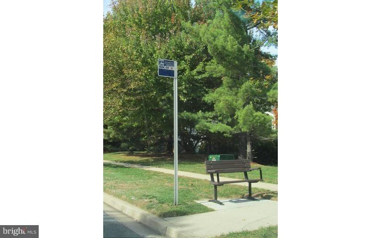 LONGMEAD - Residential Lease