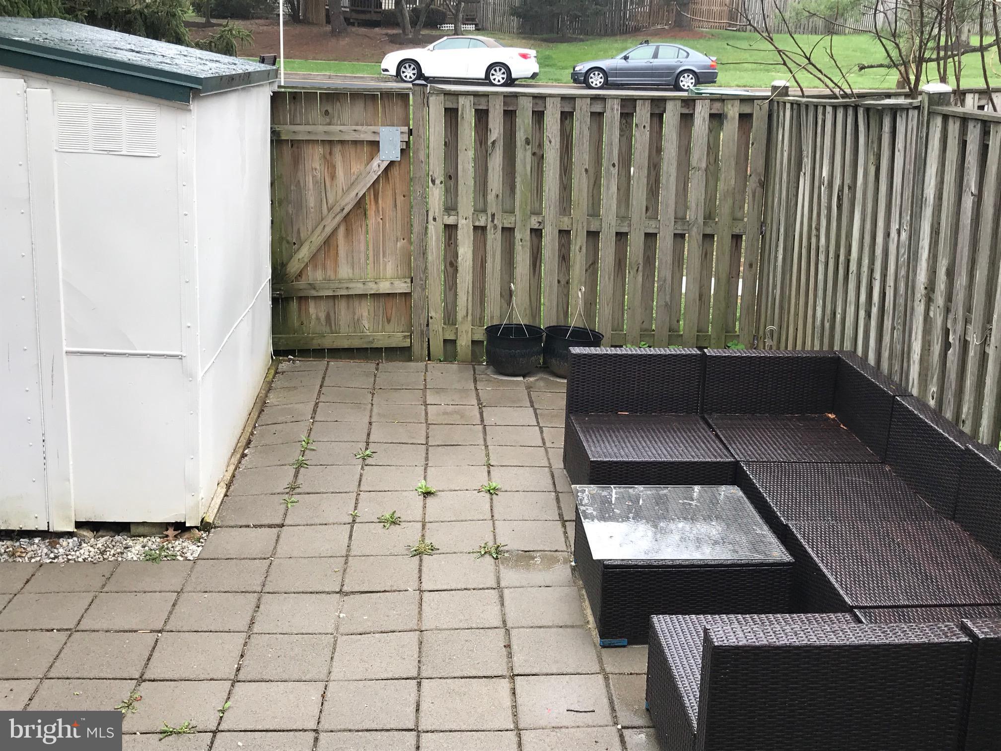 LONGMEAD - Residential Lease