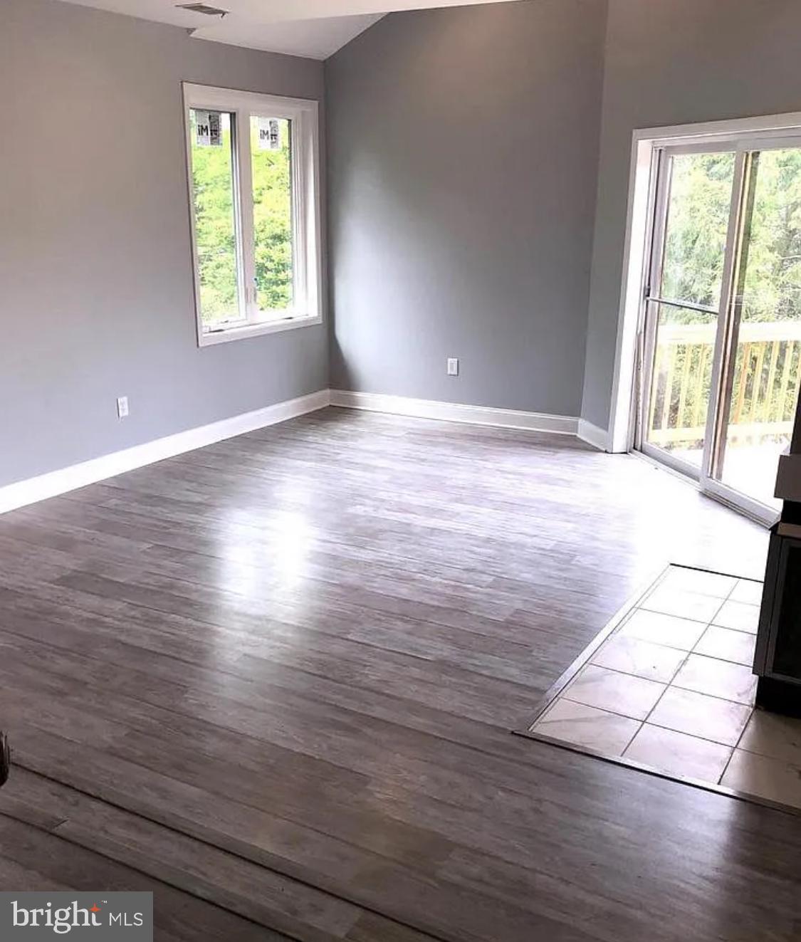 3013 COURTSIDE ROAD