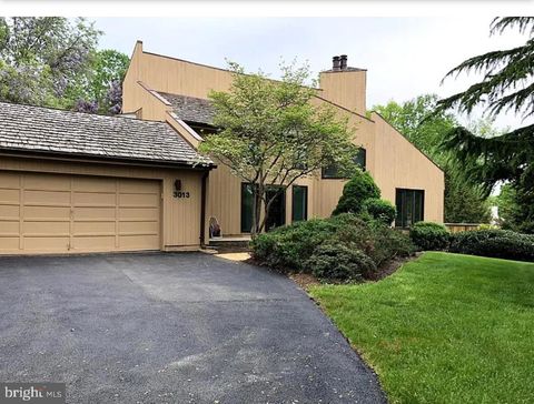 Photo of 3013 Courtside Road, BOWIE, MD 20721 (MLS # MDPG2177660) Photo of 3013 Courtside Road, BOWIE, MD 20721 (MLS # MDPG2177660)