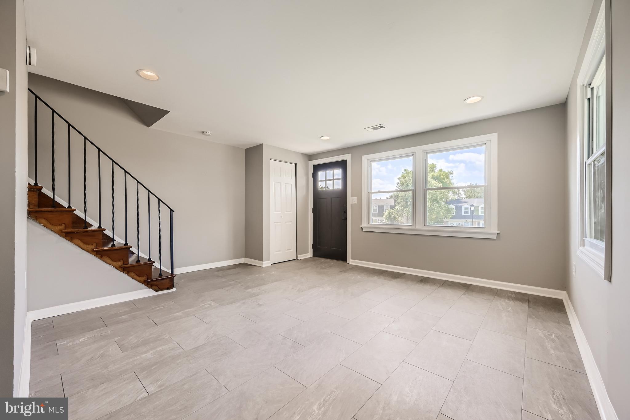 PARKSIDE HEIGHTS - Residential