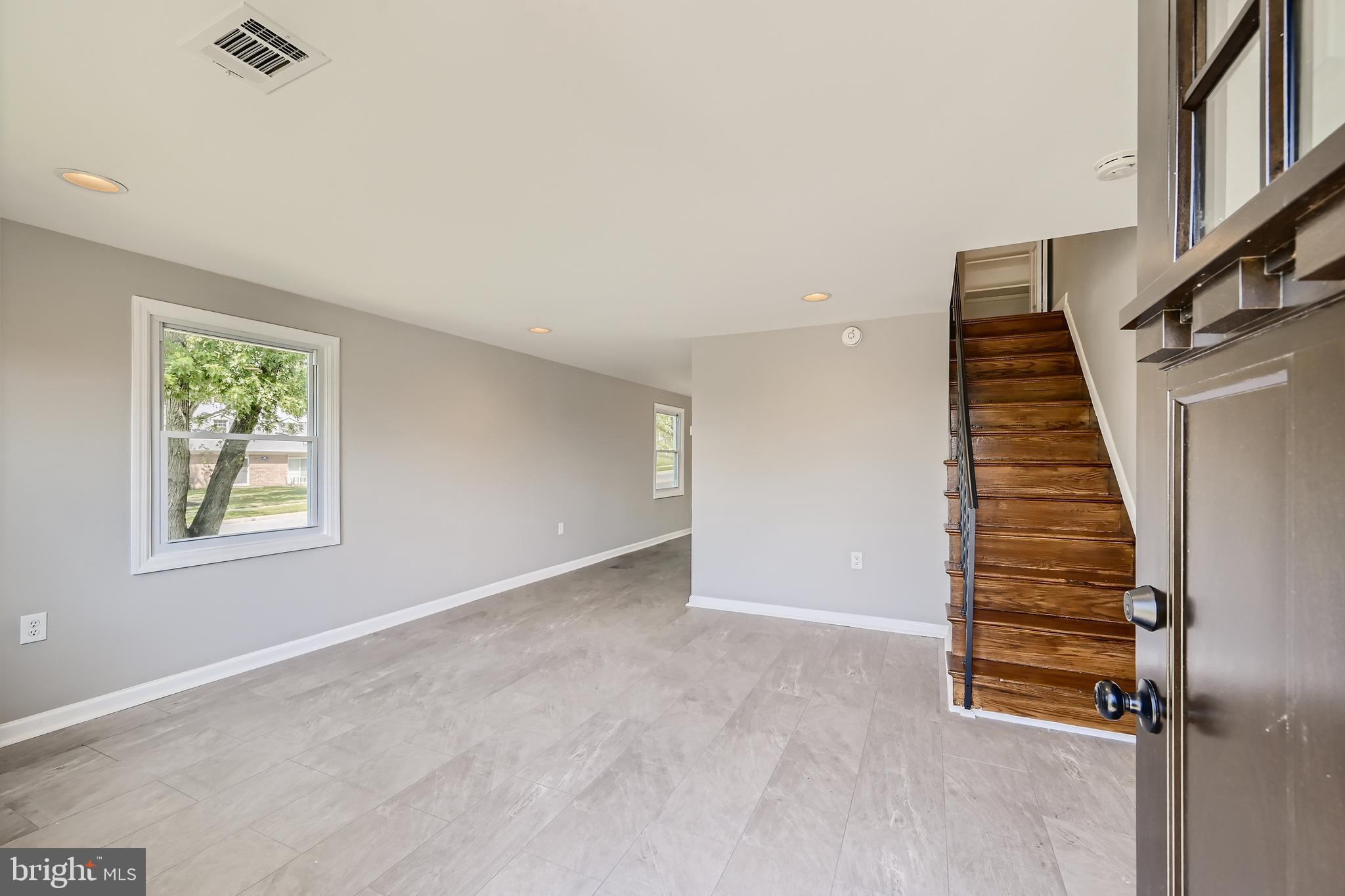 PARKSIDE HEIGHTS - Residential