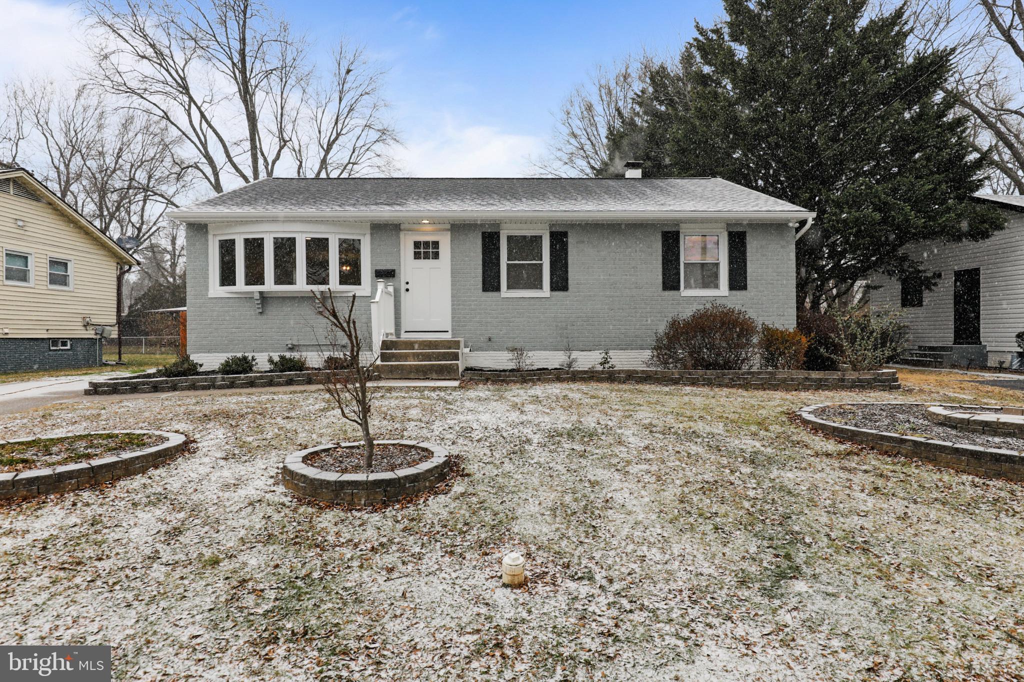 SUBURBIA - Residential