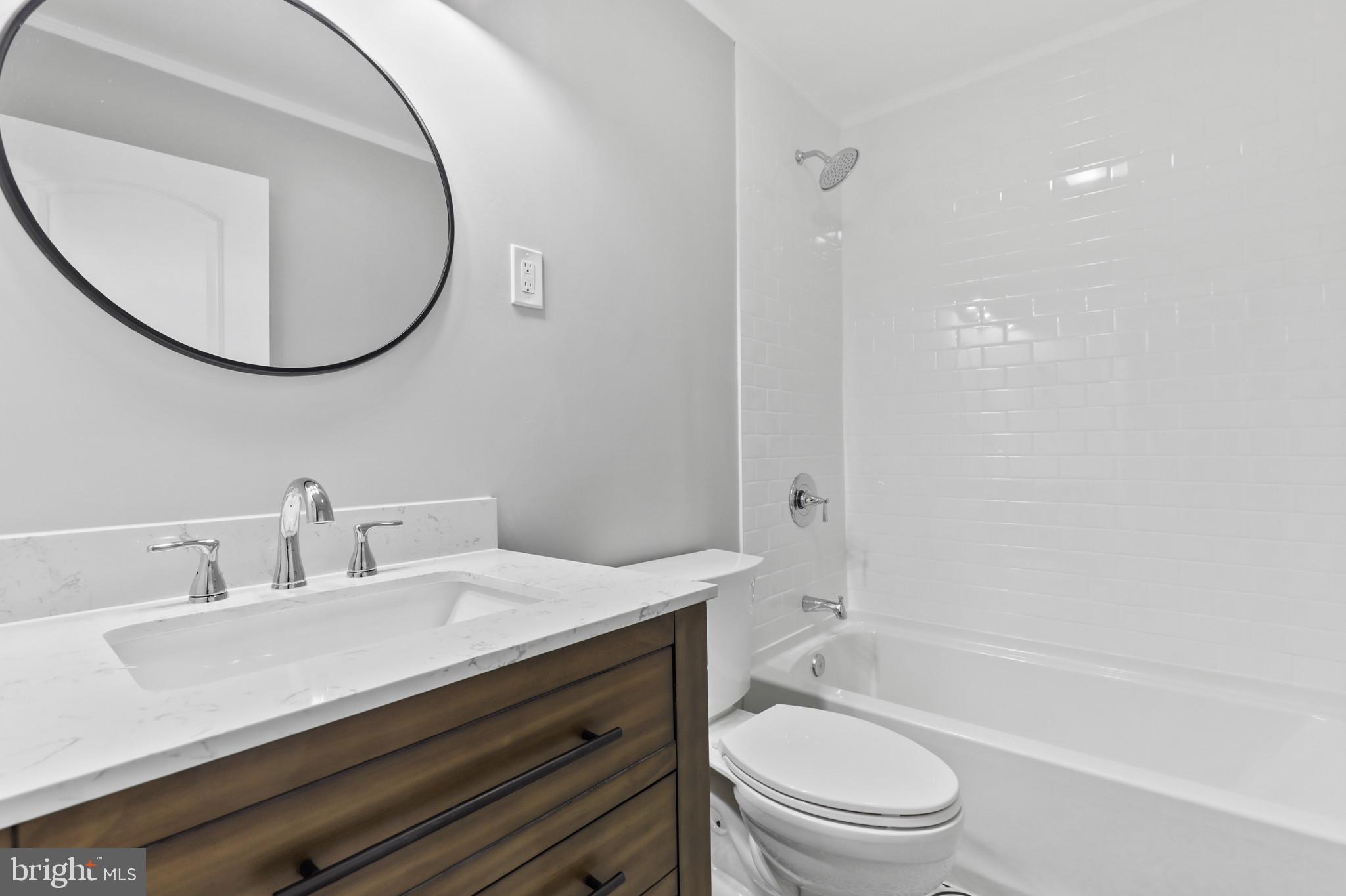 SUBURBIA - Residential