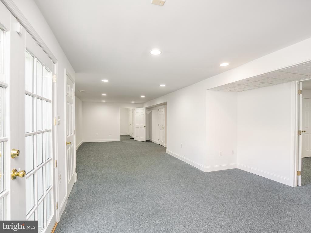 PRESWICKE HILLS SUB - Residential