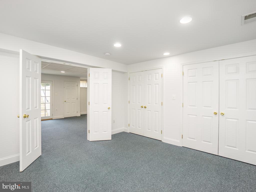 PRESWICKE HILLS SUB - Residential