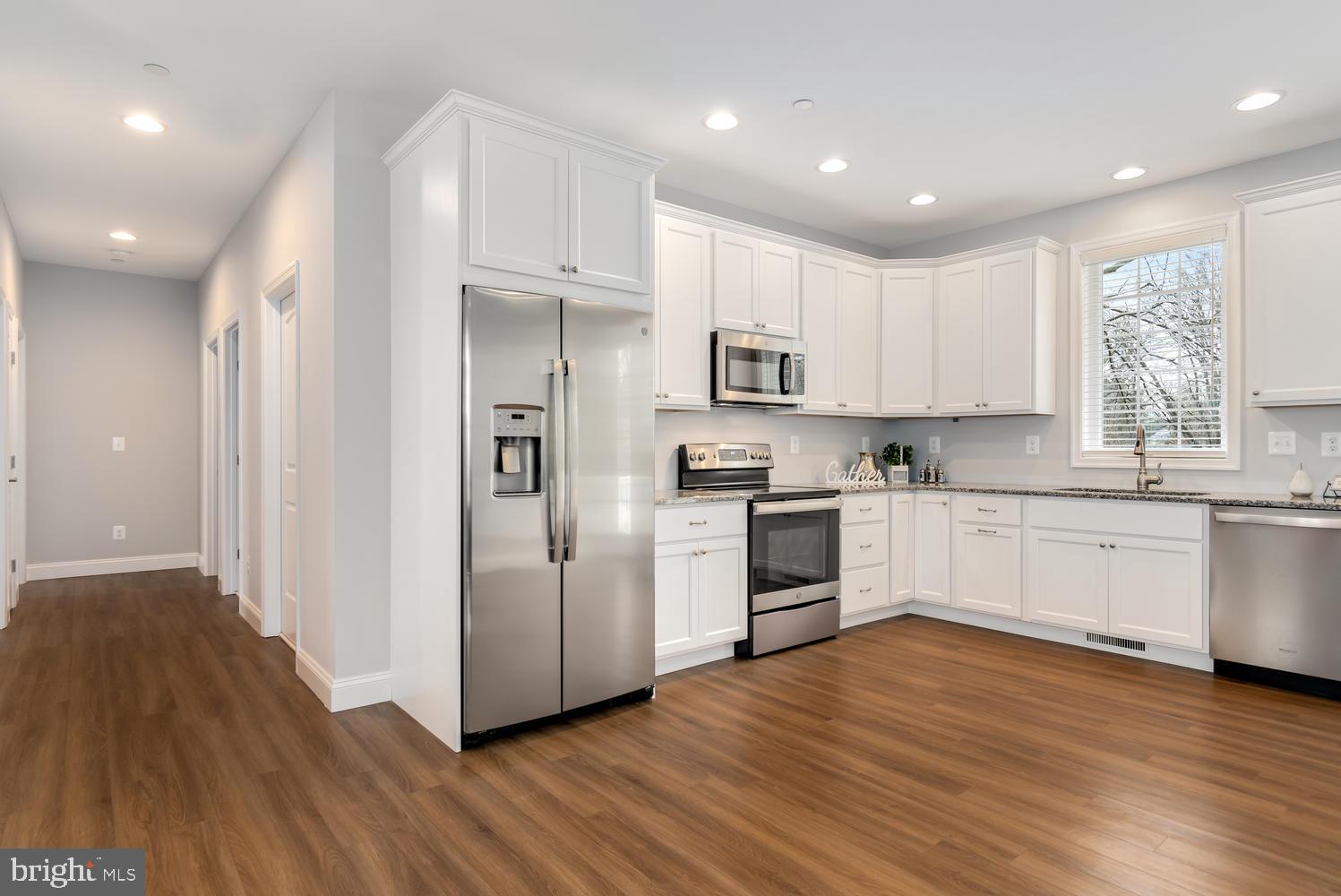 CHESTER HARBOR - Residential