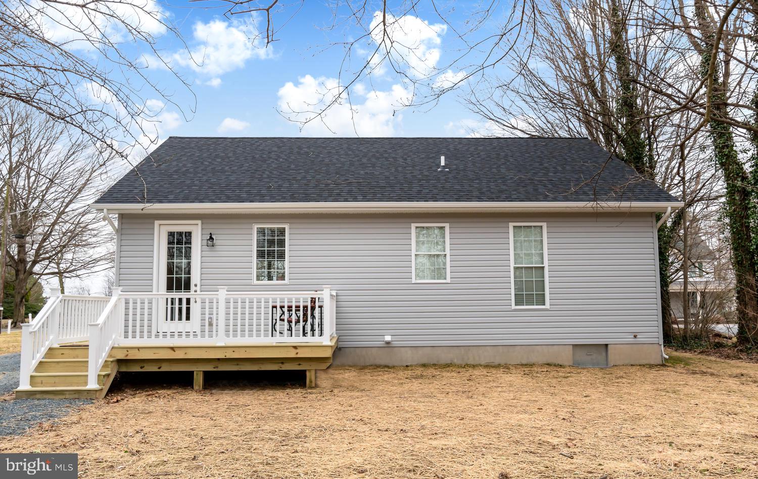 CHESTER HARBOR - Residential