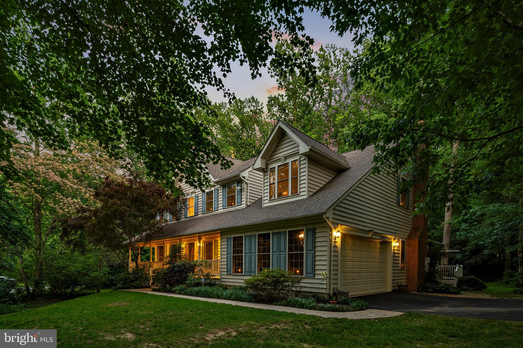 LOCH HAVEN WOODS - Residential