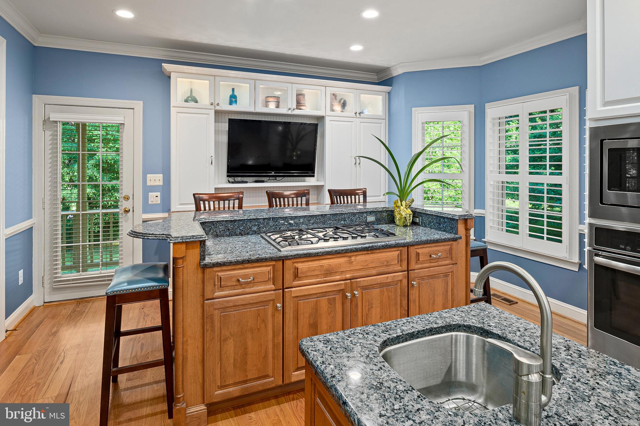 LOCH HAVEN WOODS - Residential