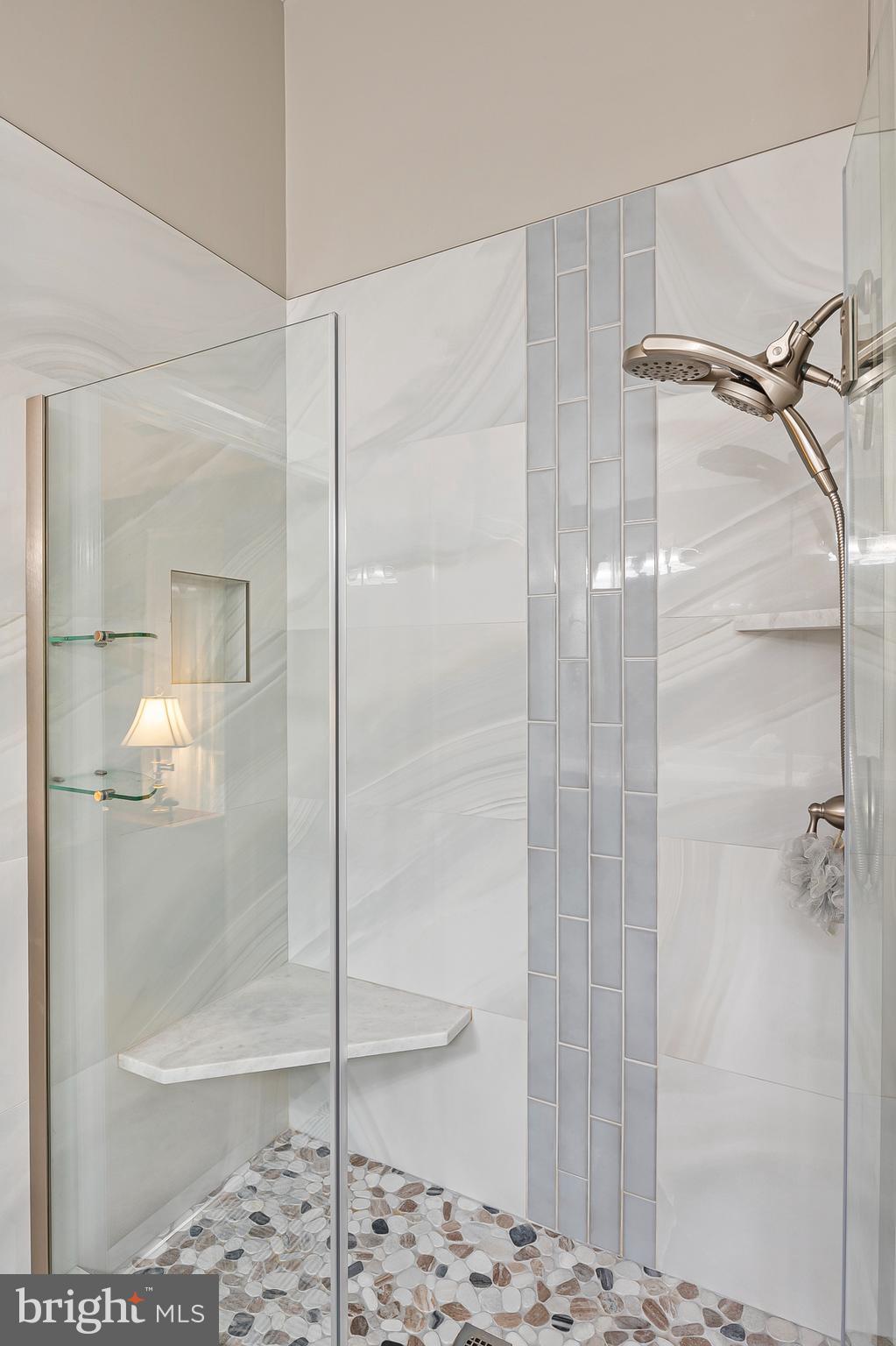 LOCH HAVEN WOODS - Residential