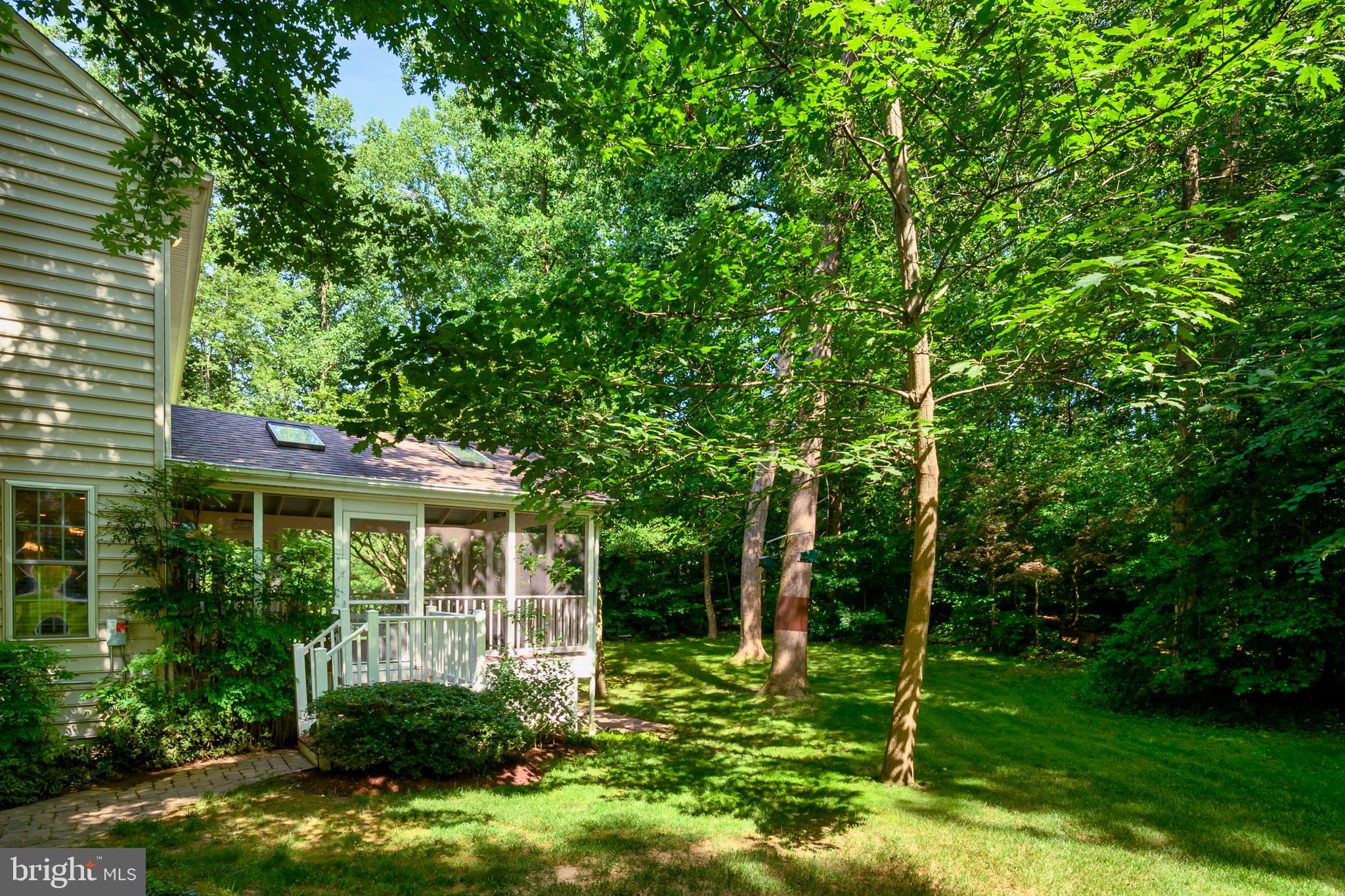 LOCH HAVEN WOODS - Residential