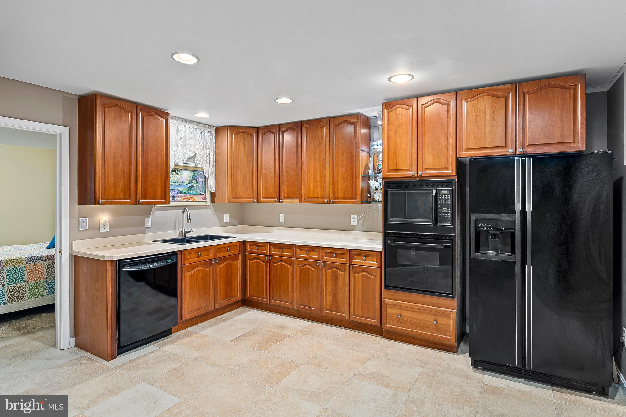 LOCH HAVEN WOODS - Residential