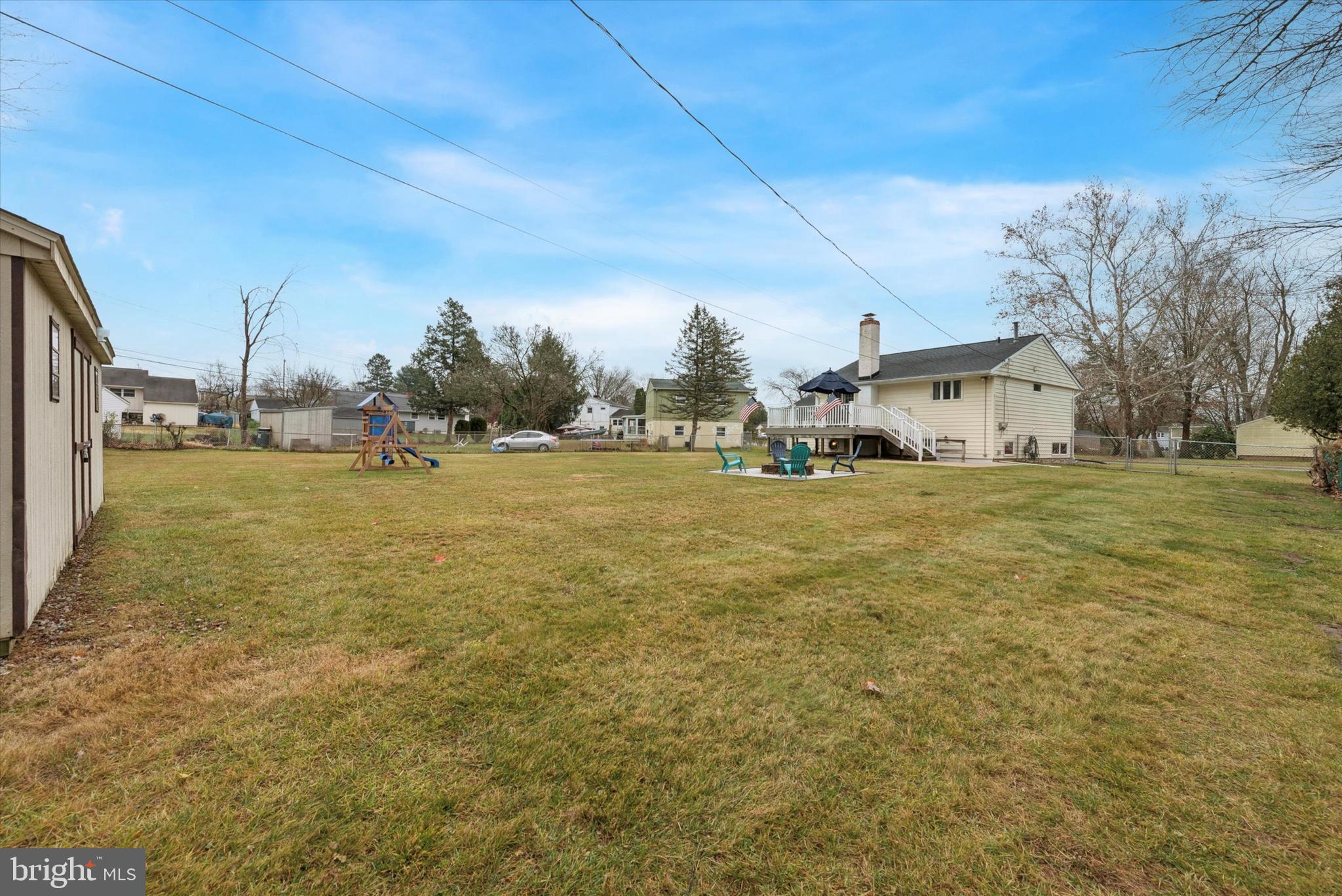 LAKEVIEW - Residential