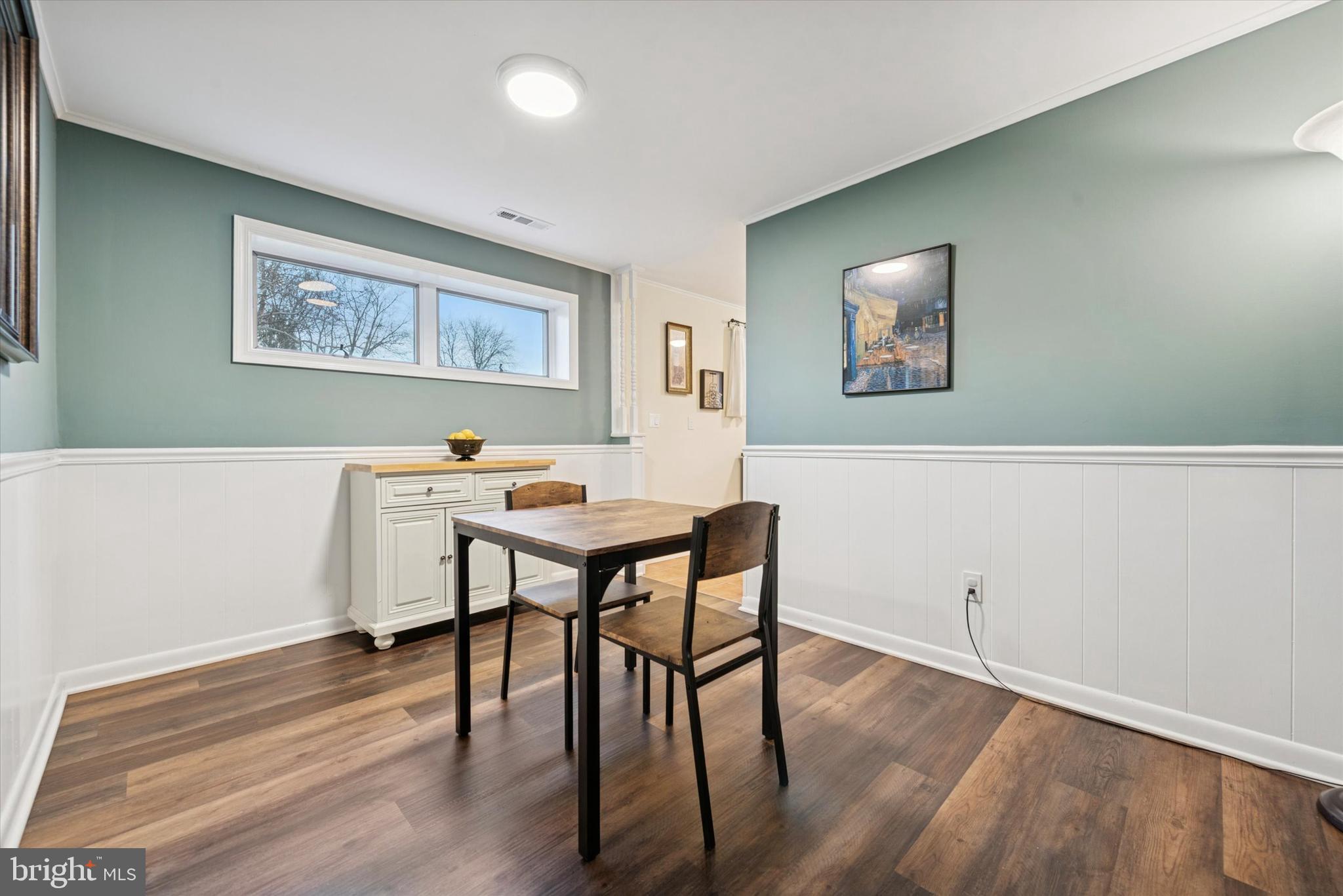 LAKEVIEW - Residential