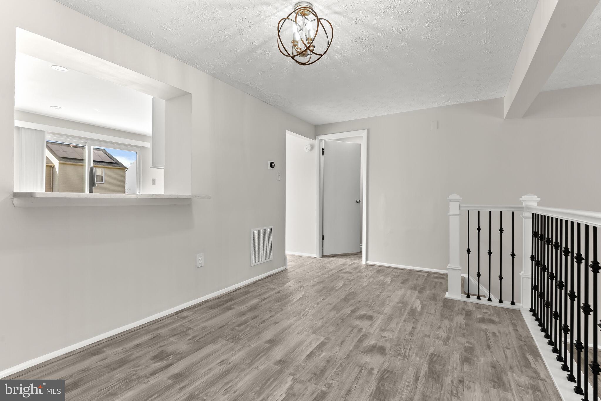 SEWELLS ORCHARD - Residential