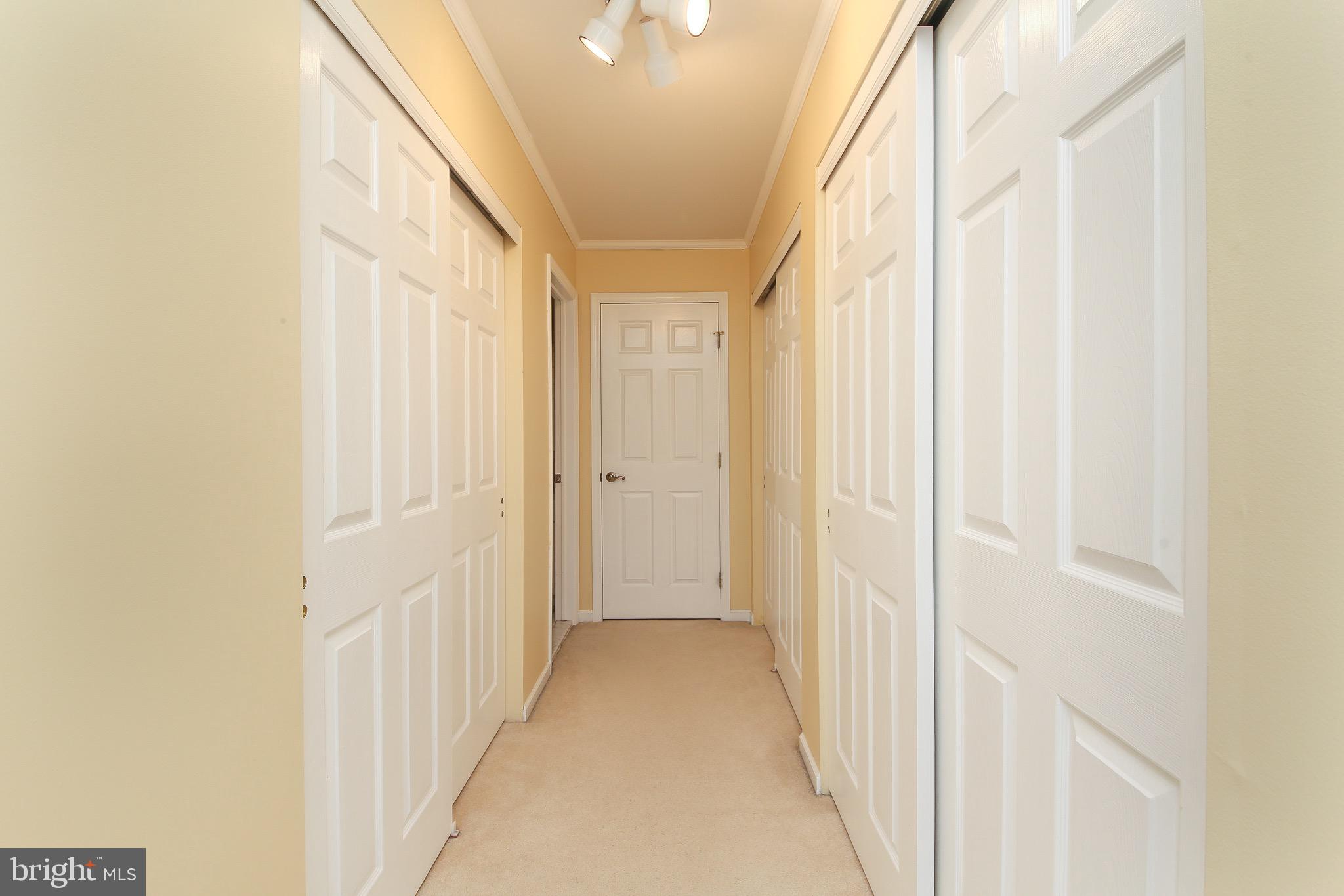 PLYMOUTH MEADOWS - Residential Lease