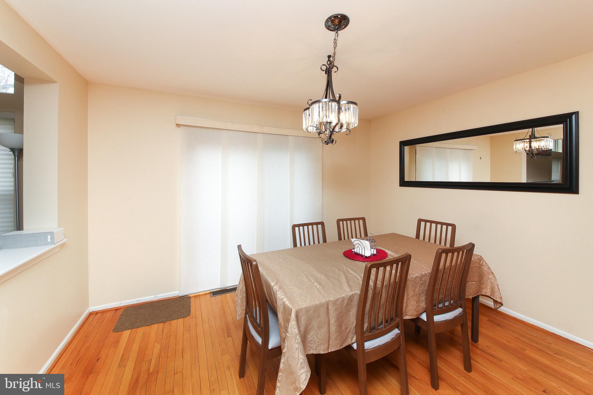 PLYMOUTH MEADOWS - Residential Lease