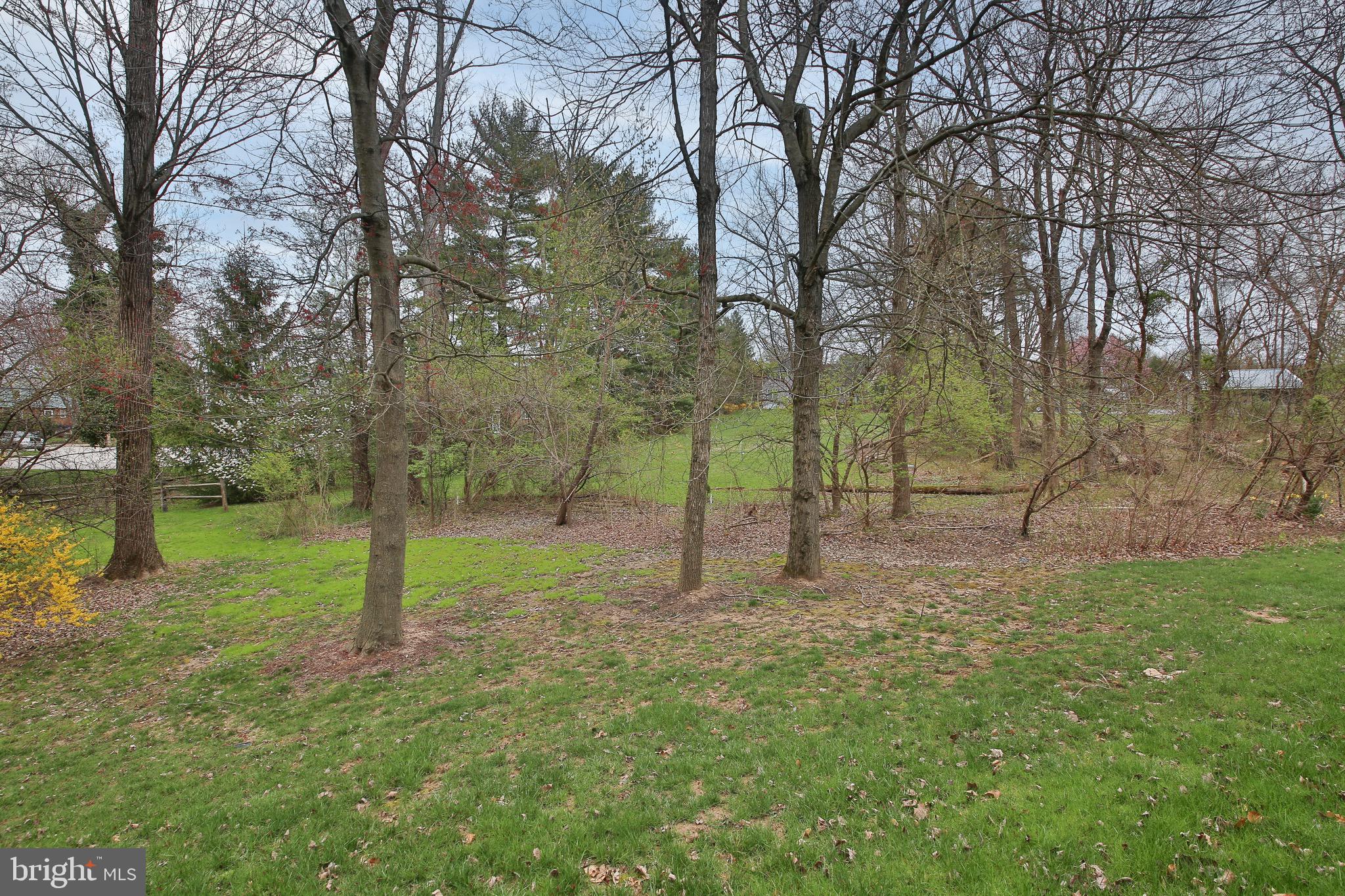 PLYMOUTH MEADOWS - Residential Lease