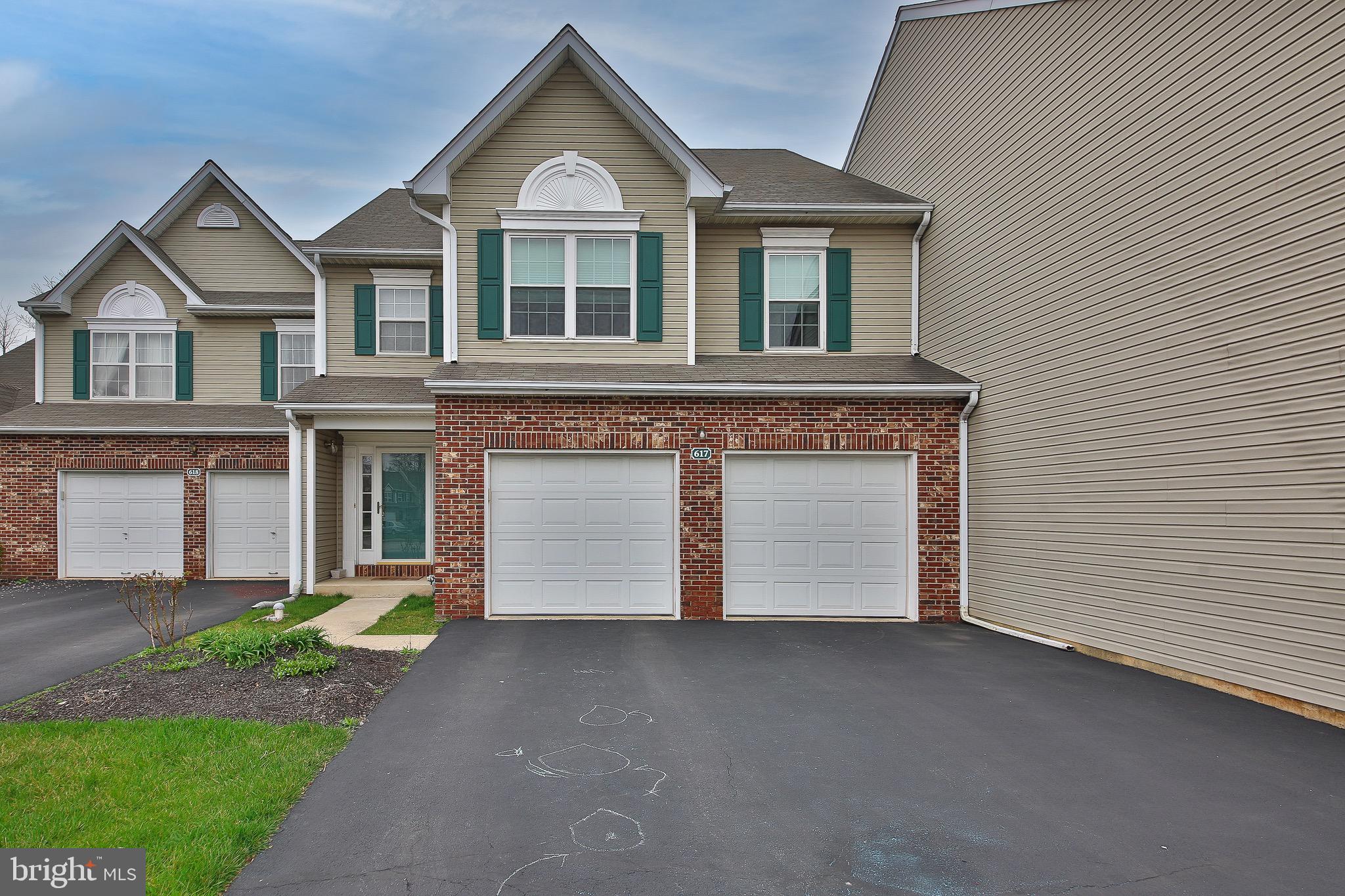 PLYMOUTH MEADOWS - Residential Lease