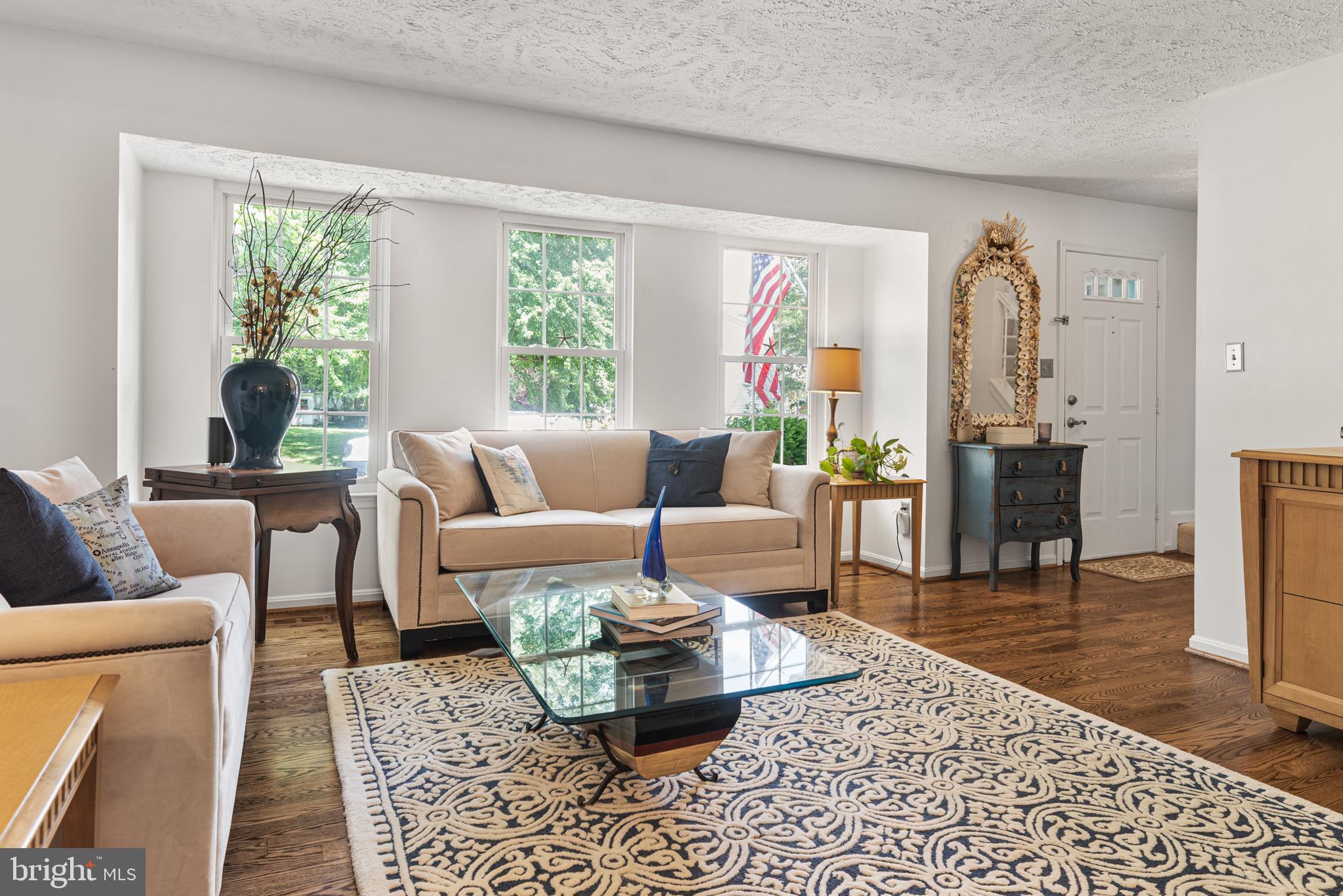 3203 BLACKWALNUT DRIVE