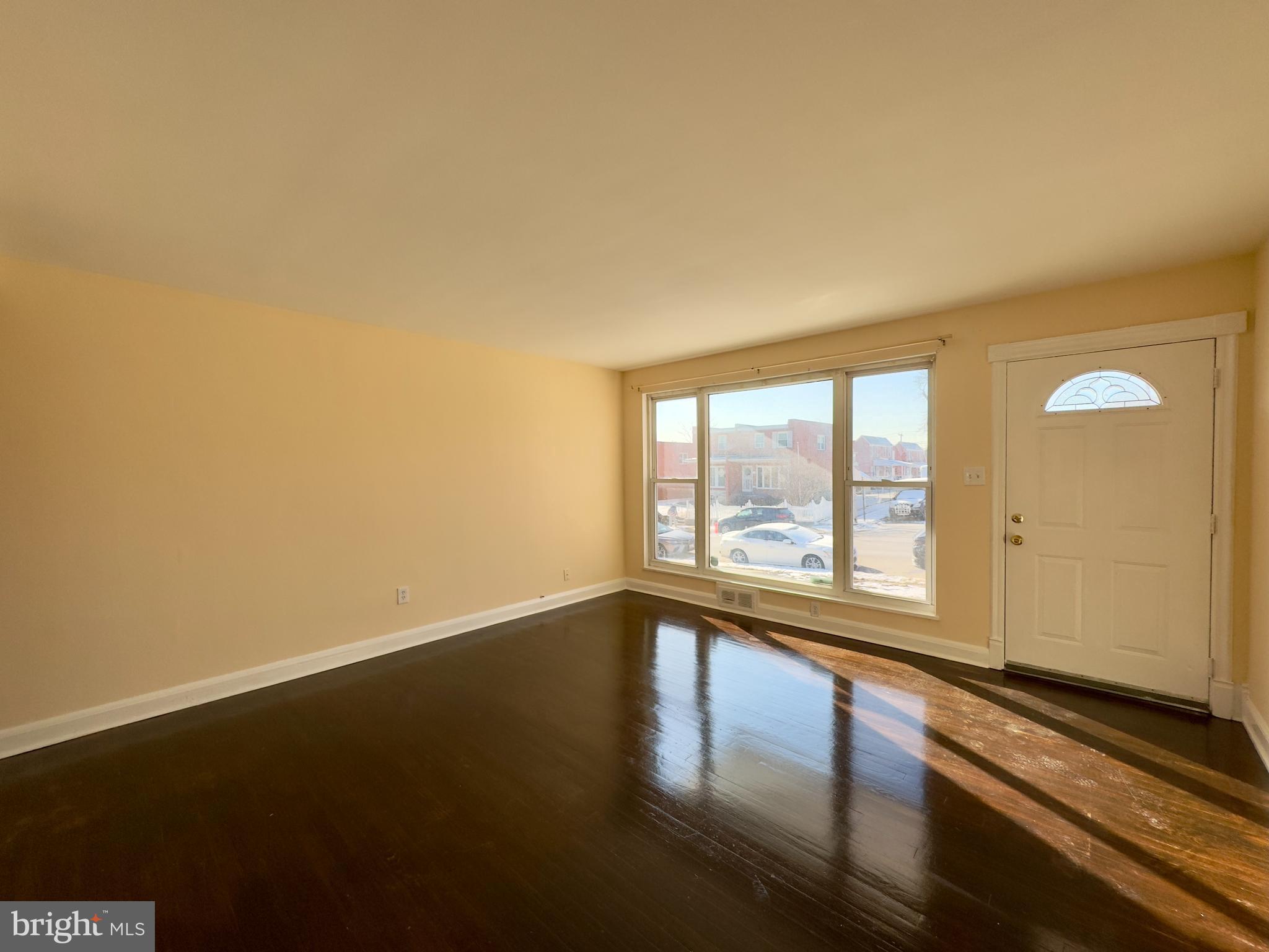 VIOLETVILLE - Residential Lease