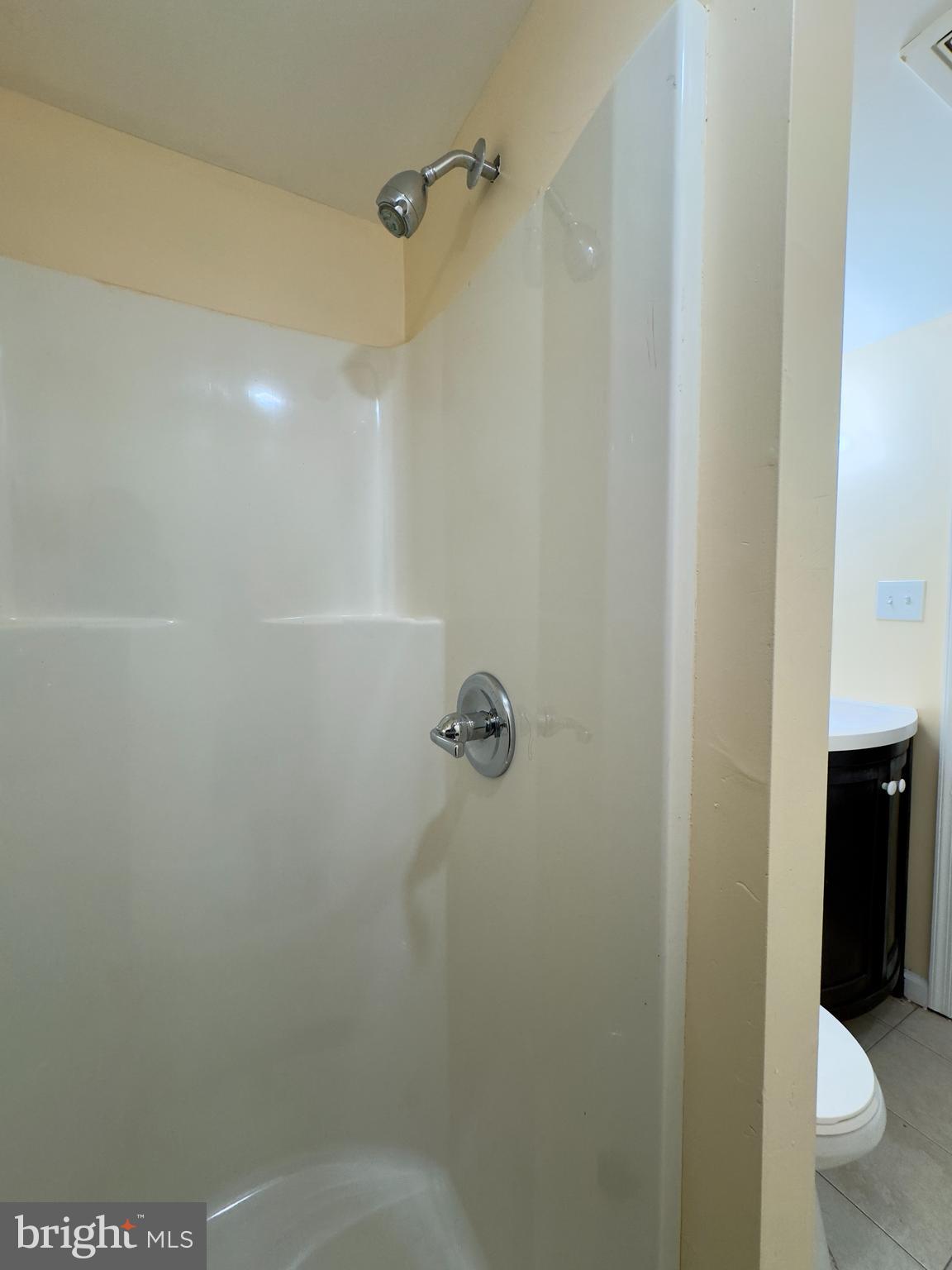 VIOLETVILLE - Residential Lease