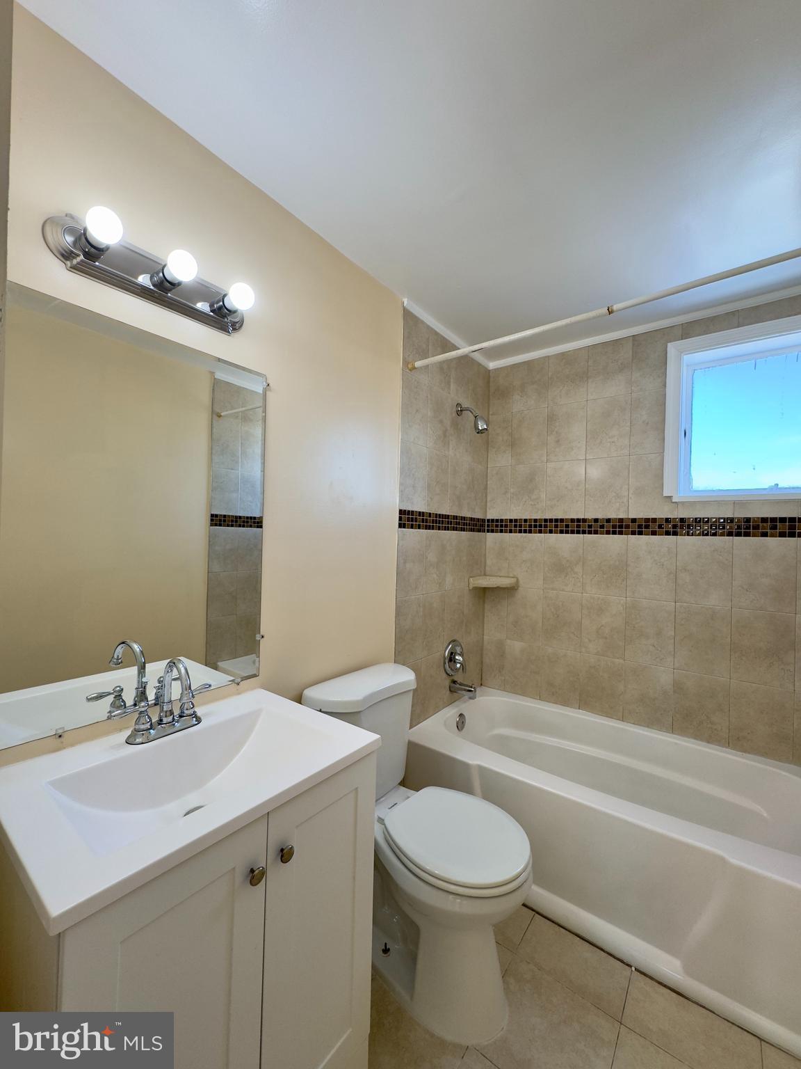 VIOLETVILLE - Residential Lease