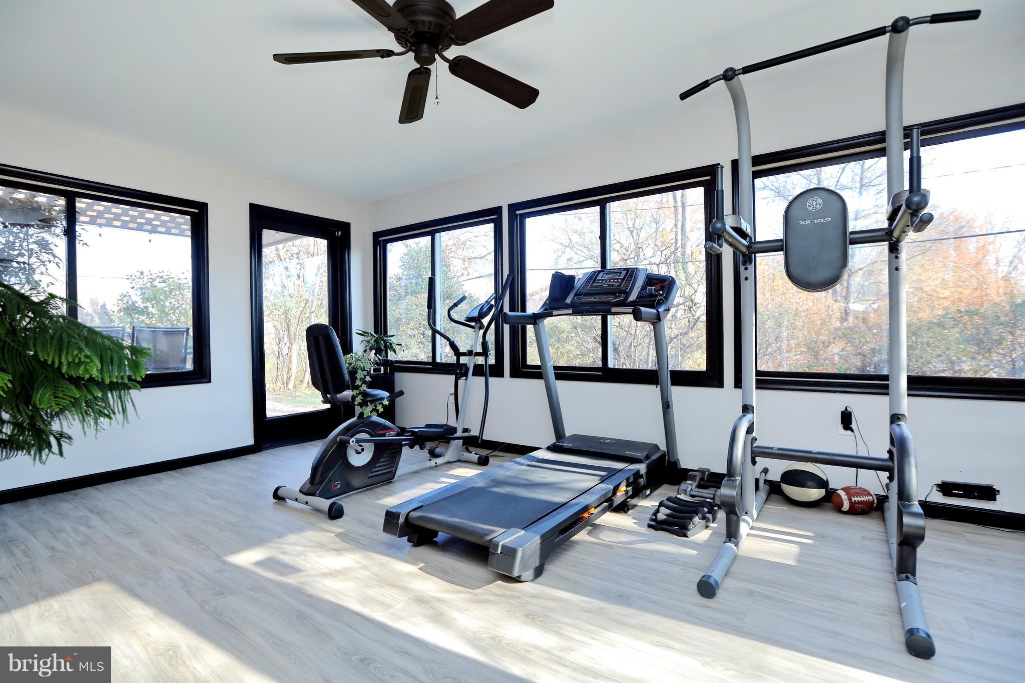 POINTER RIDGE - Residential