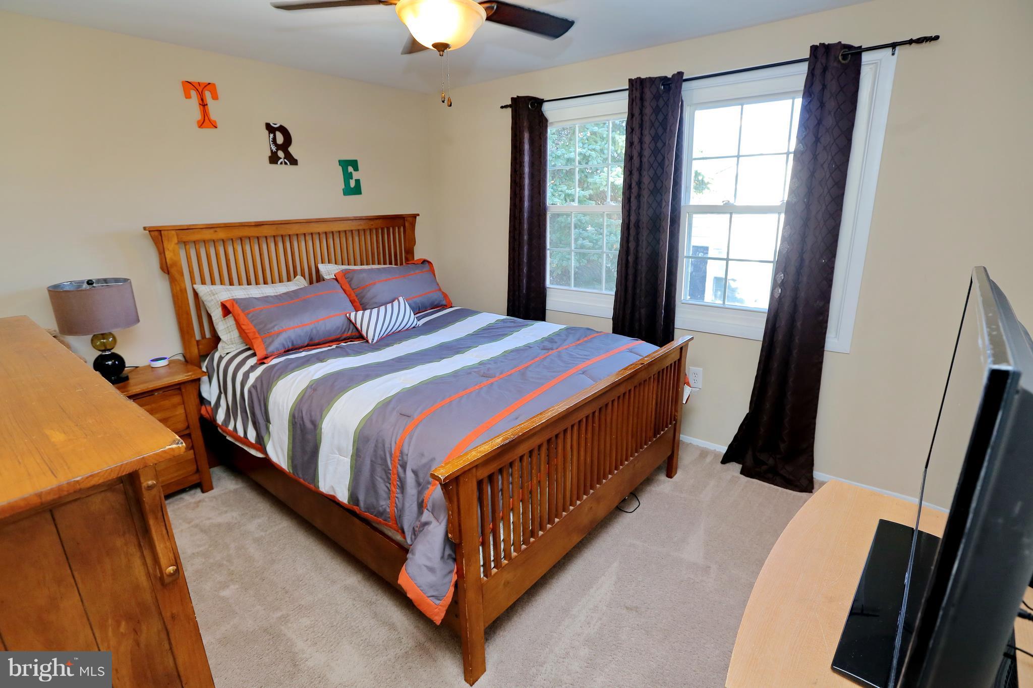 POINTER RIDGE - Residential