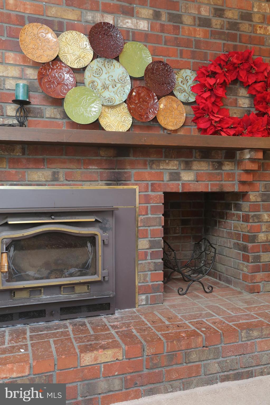 POINTER RIDGE - Residential