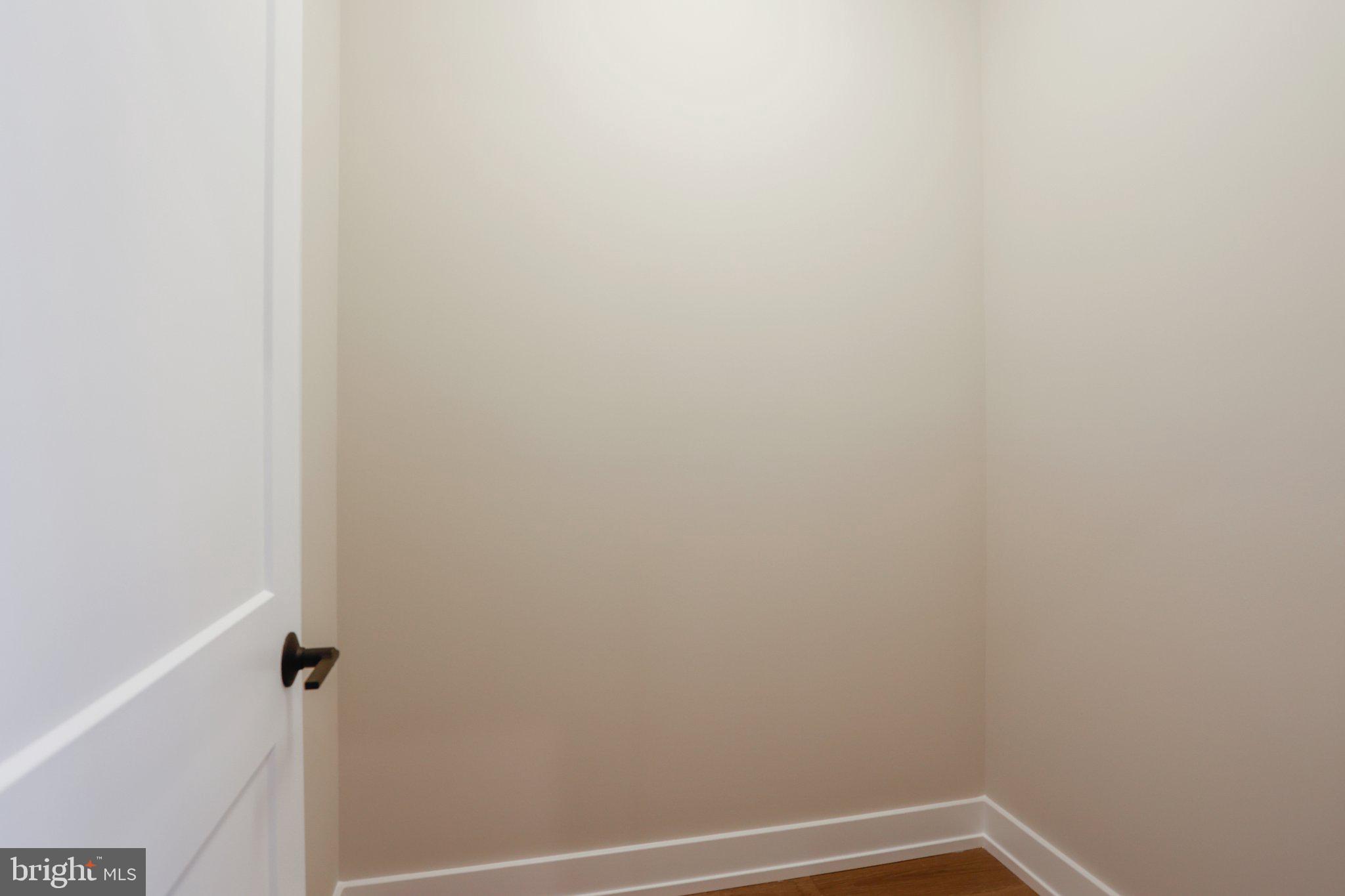 GARNET POINTE - Residential