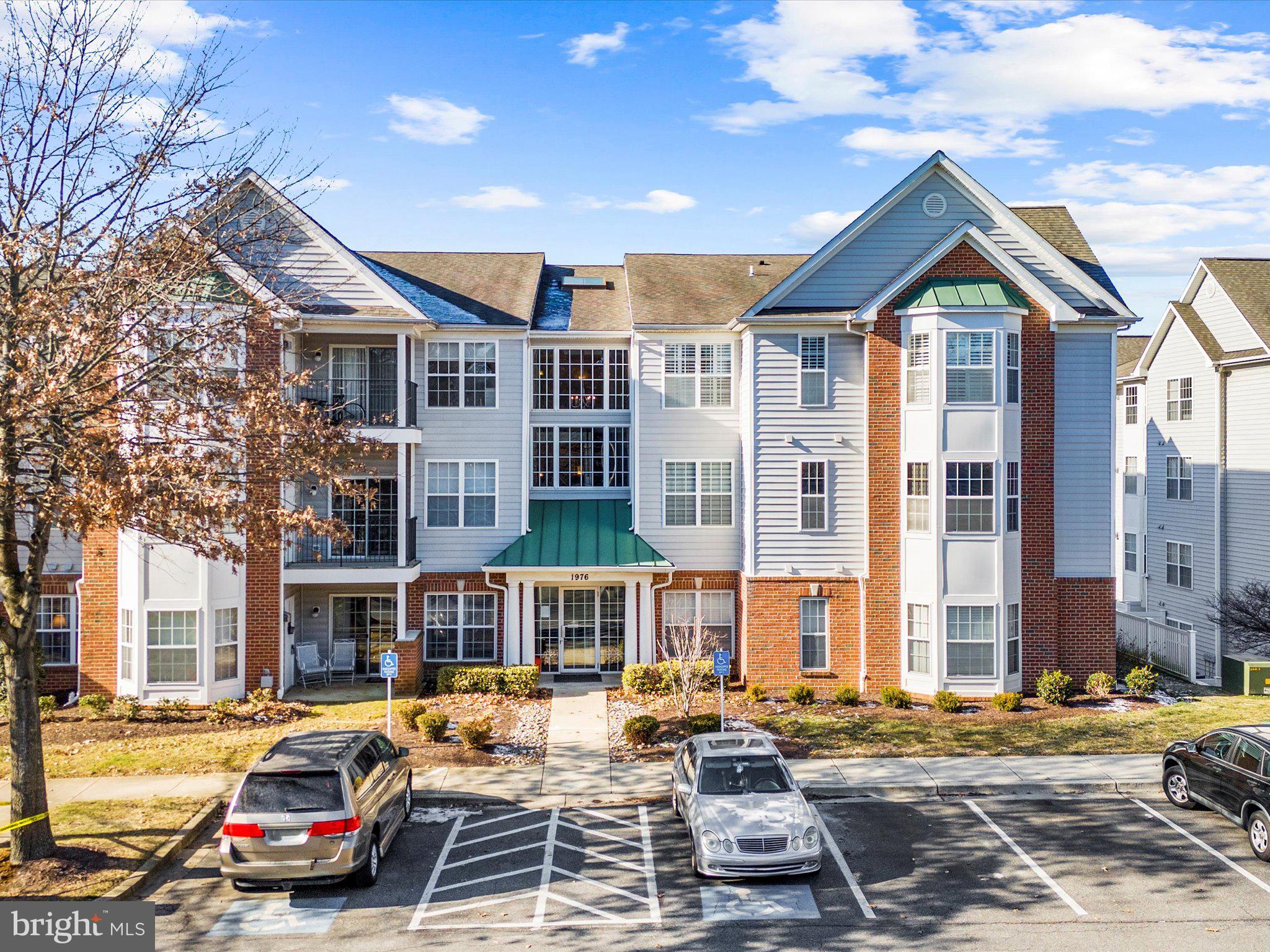 SCOTT'S CROSSING CONDO - Residential