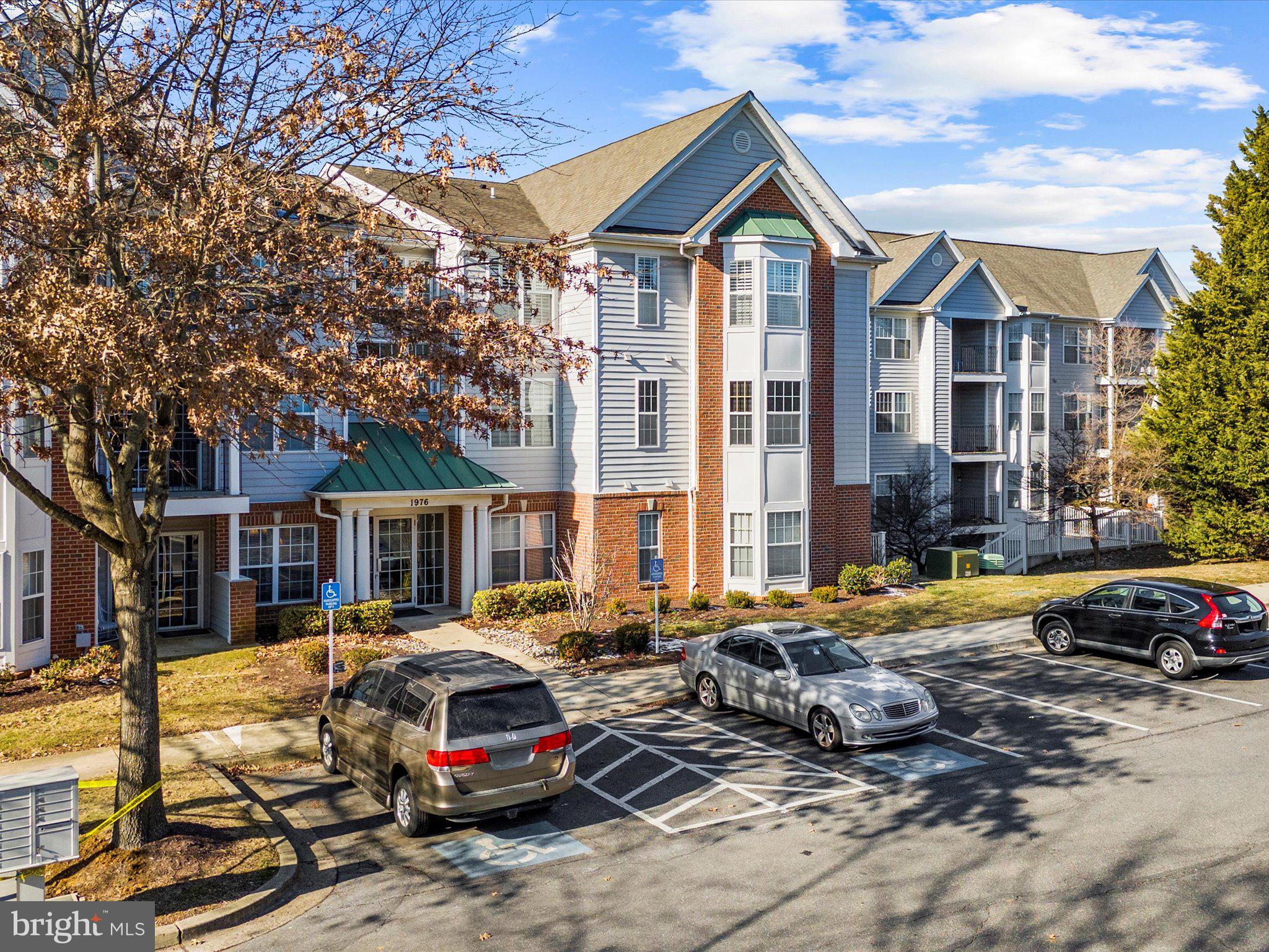 SCOTT'S CROSSING CONDO - Residential