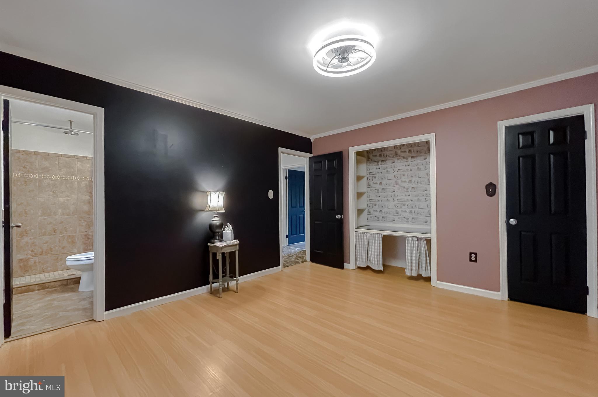 ELLENWOOD - Residential