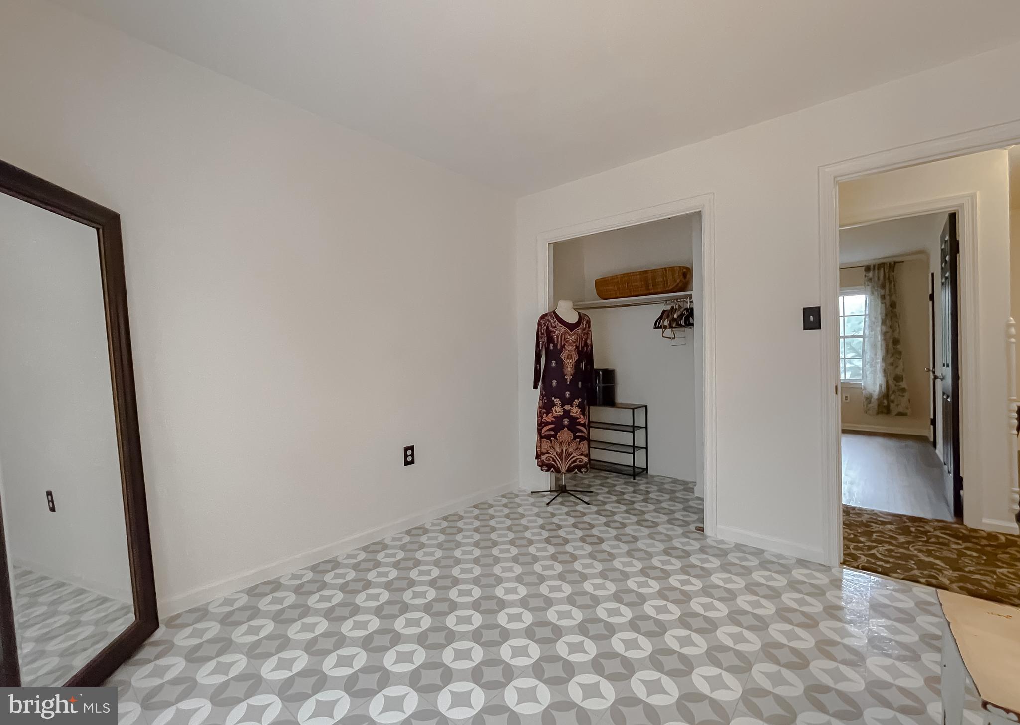 ELLENWOOD - Residential