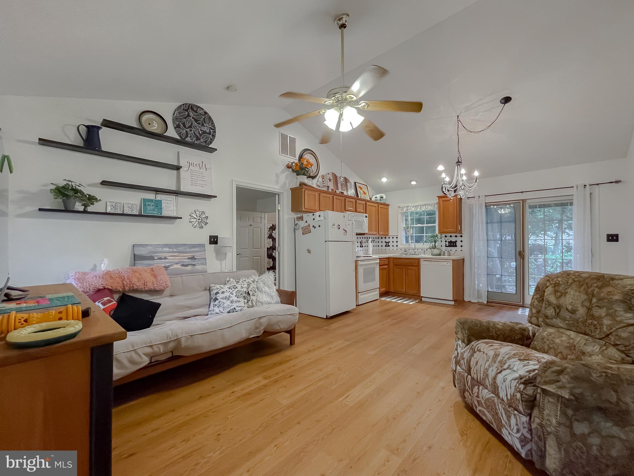 ELLENWOOD - Residential