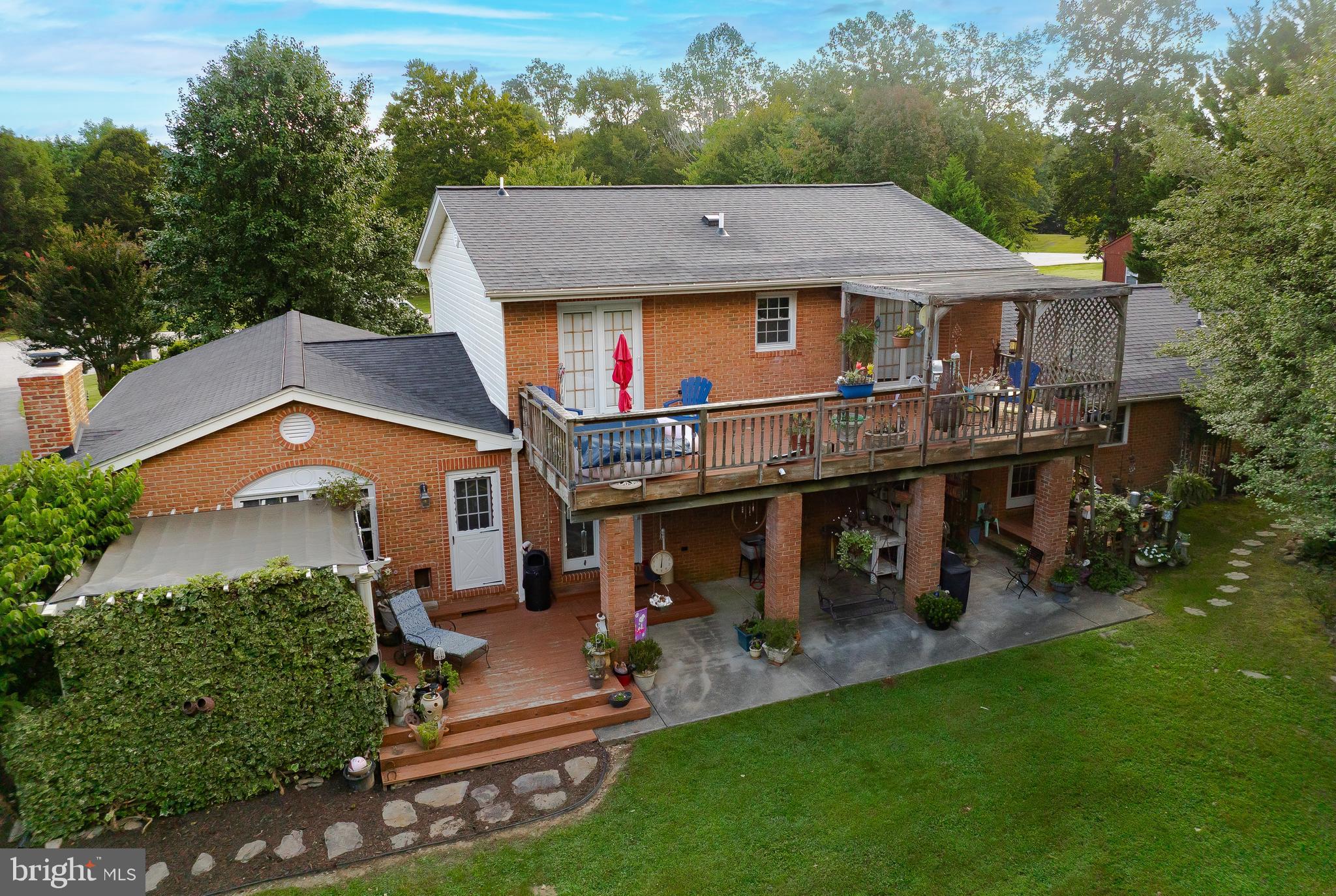 ELLENWOOD - Residential