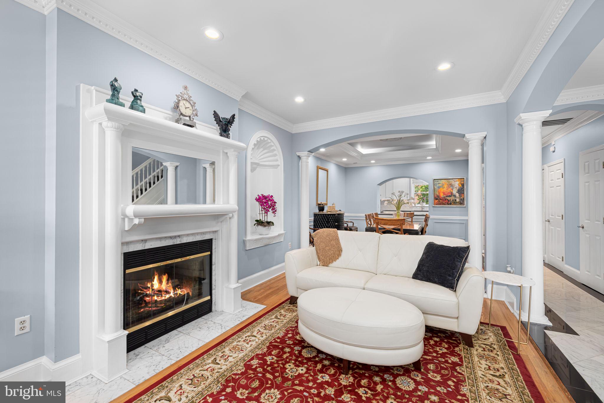 224 9TH STREET SE