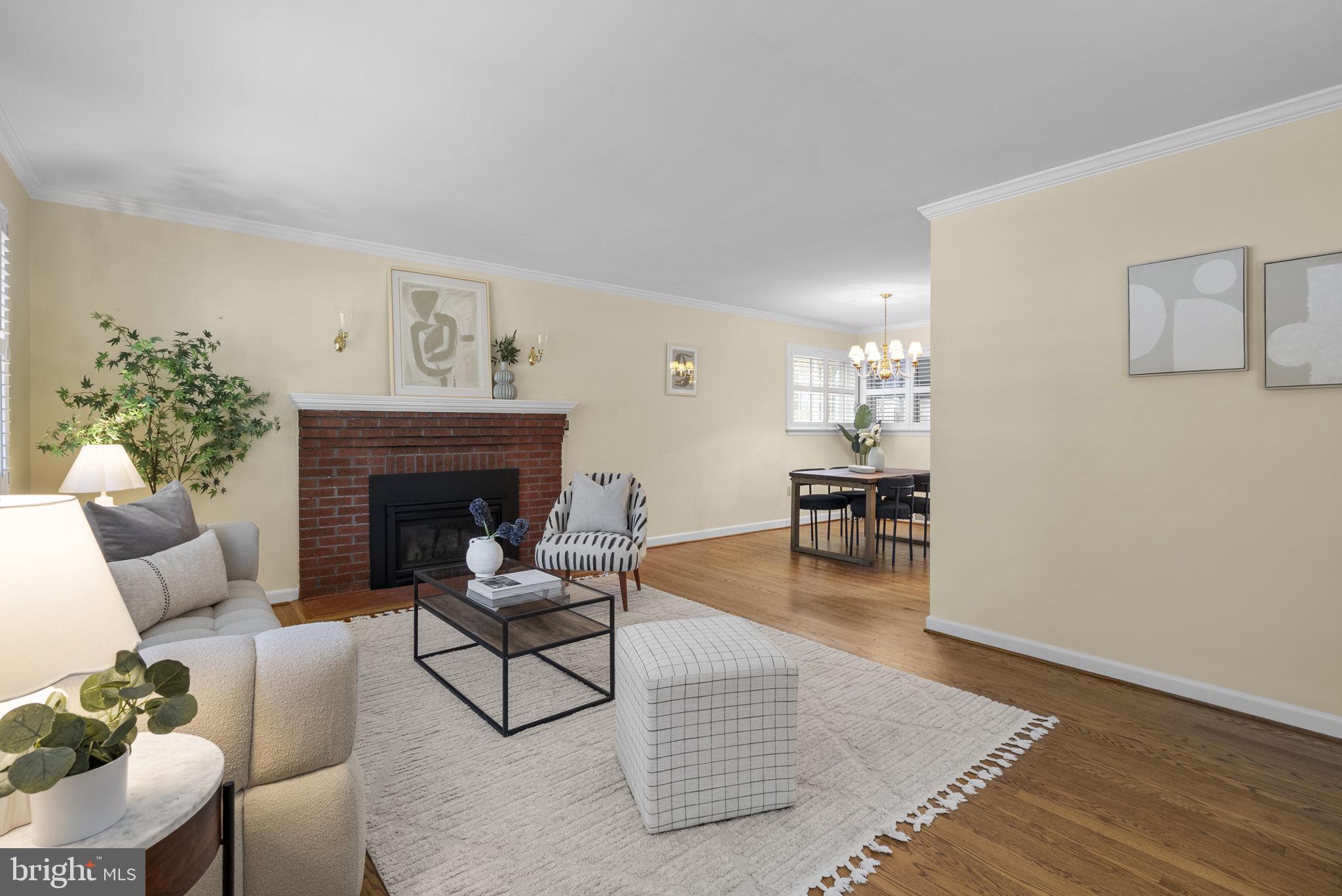 19 EASTMOOR DRIVE