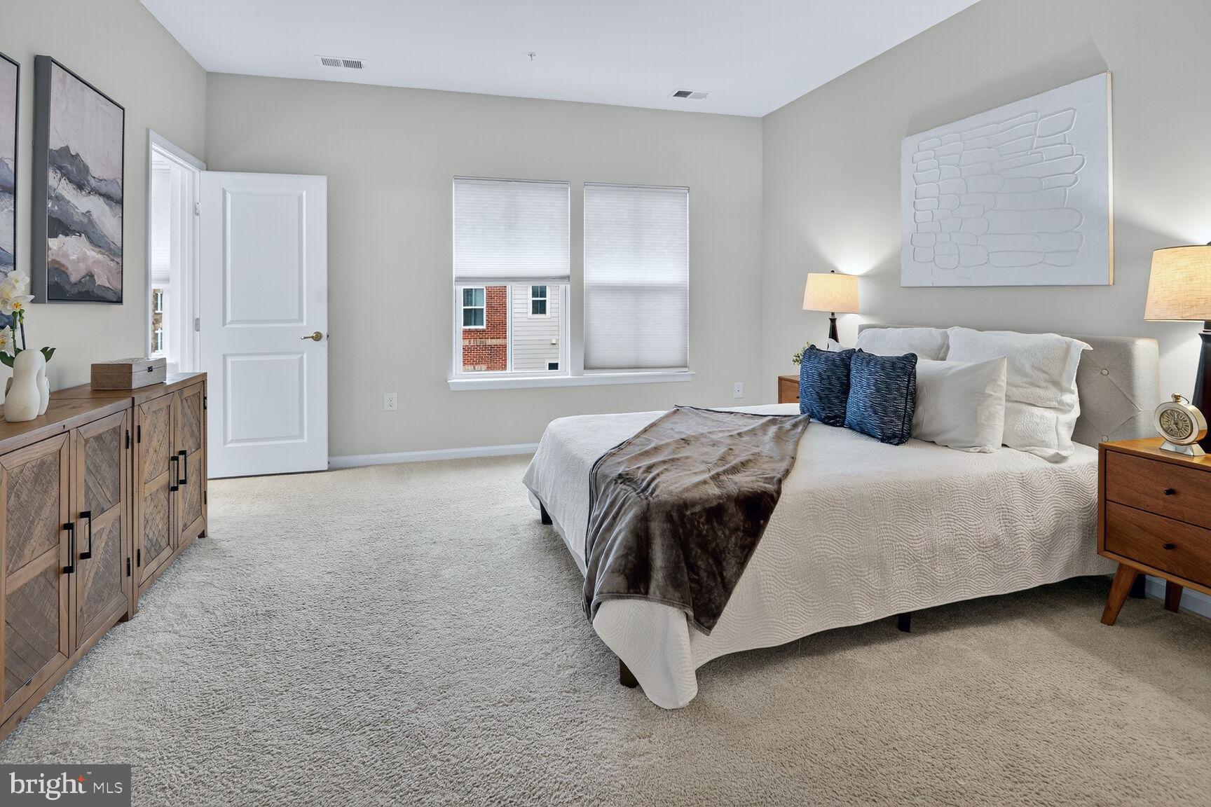 VILLAGES OF URBANA - Residential