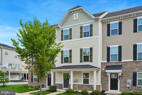 Townhouse For Sale - 323 Patriots Path<br/> Chester County, MALVERN, PA 19355