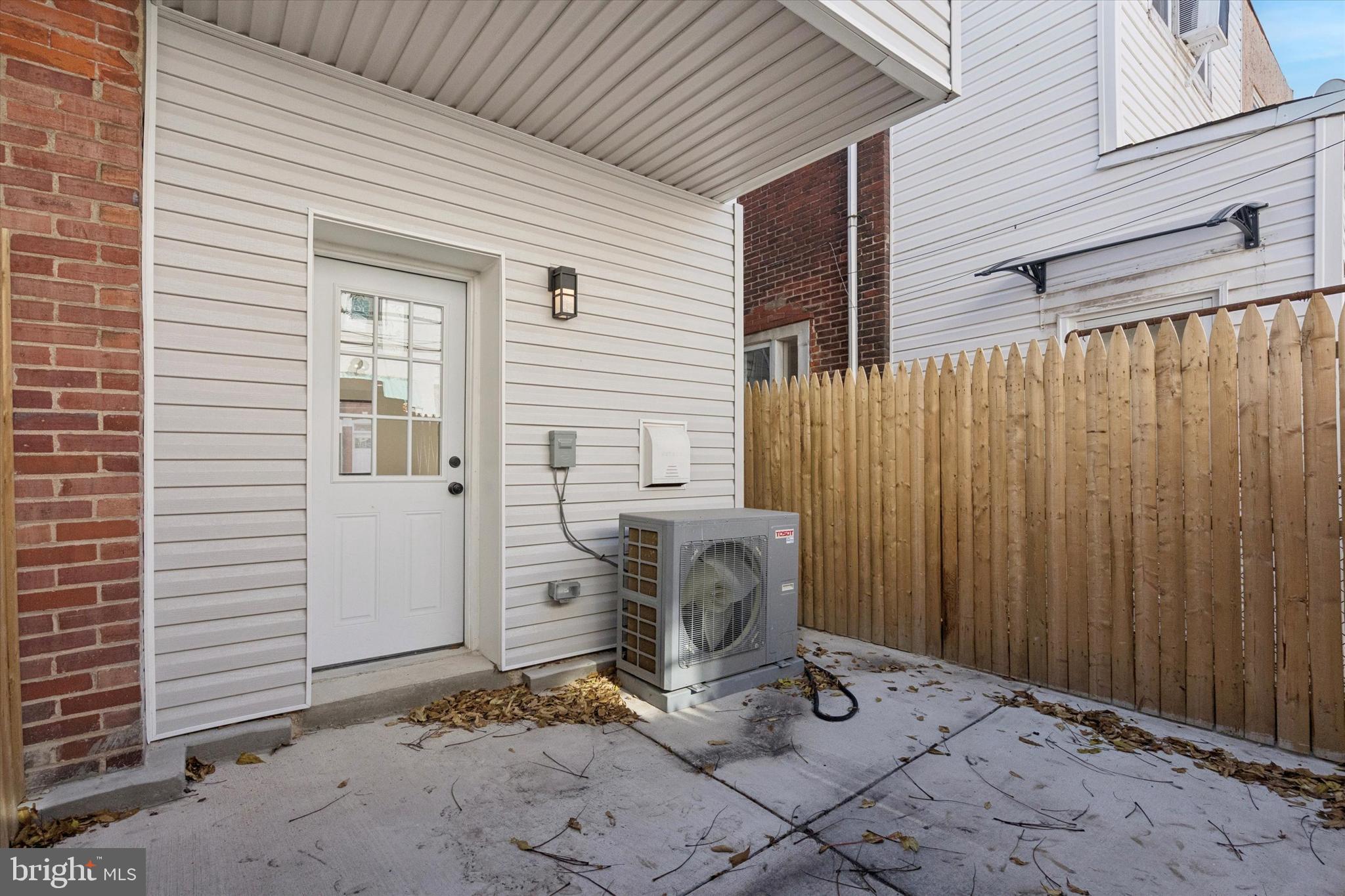 POINT BREEZE - Residential