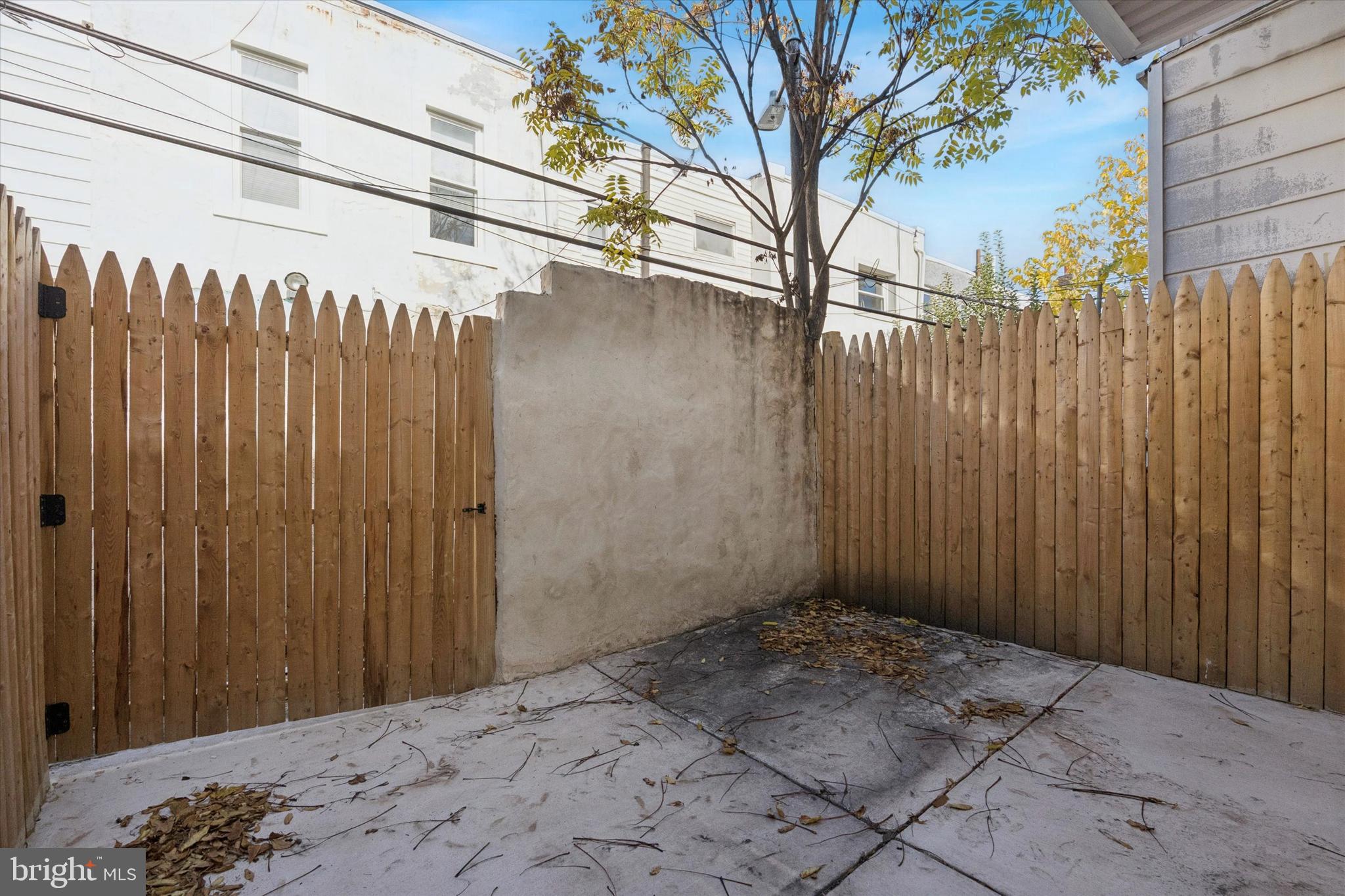 POINT BREEZE - Residential