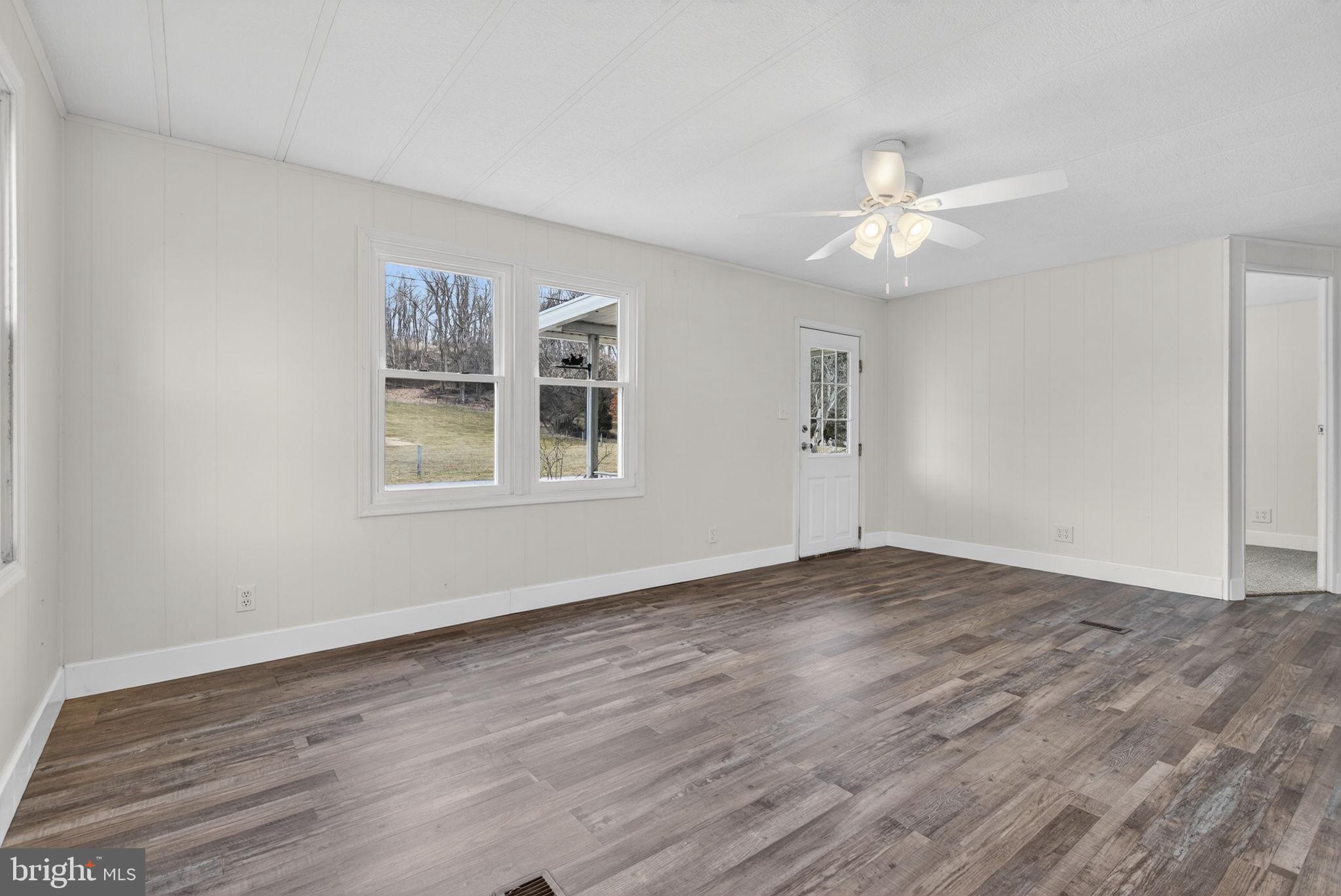 4918 PLEASANT VALLEY ROAD