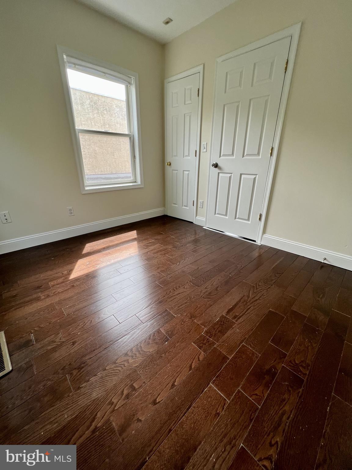 TEMPLE UNIVERSITY - Residential Lease