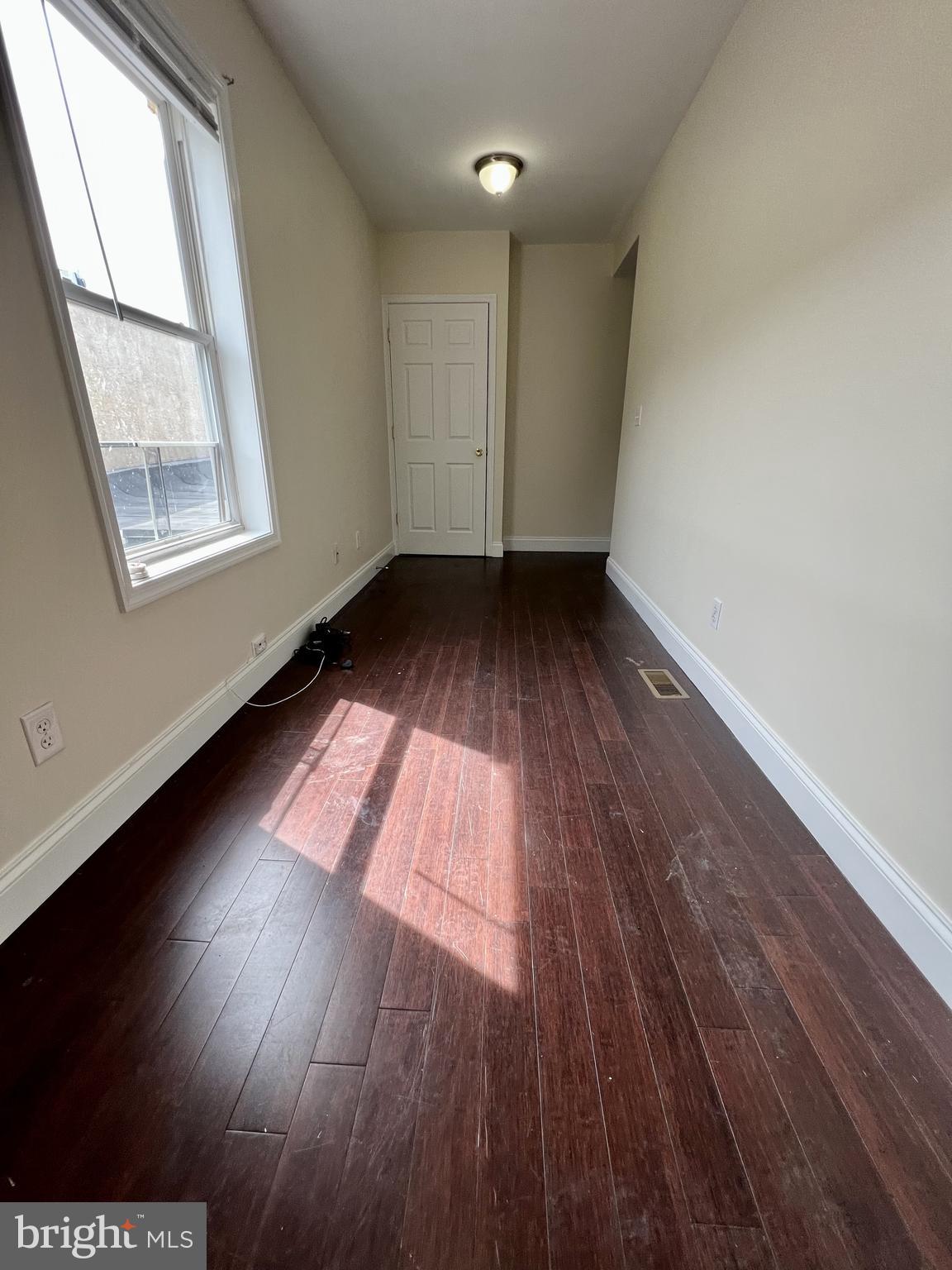 TEMPLE UNIVERSITY - Residential Lease